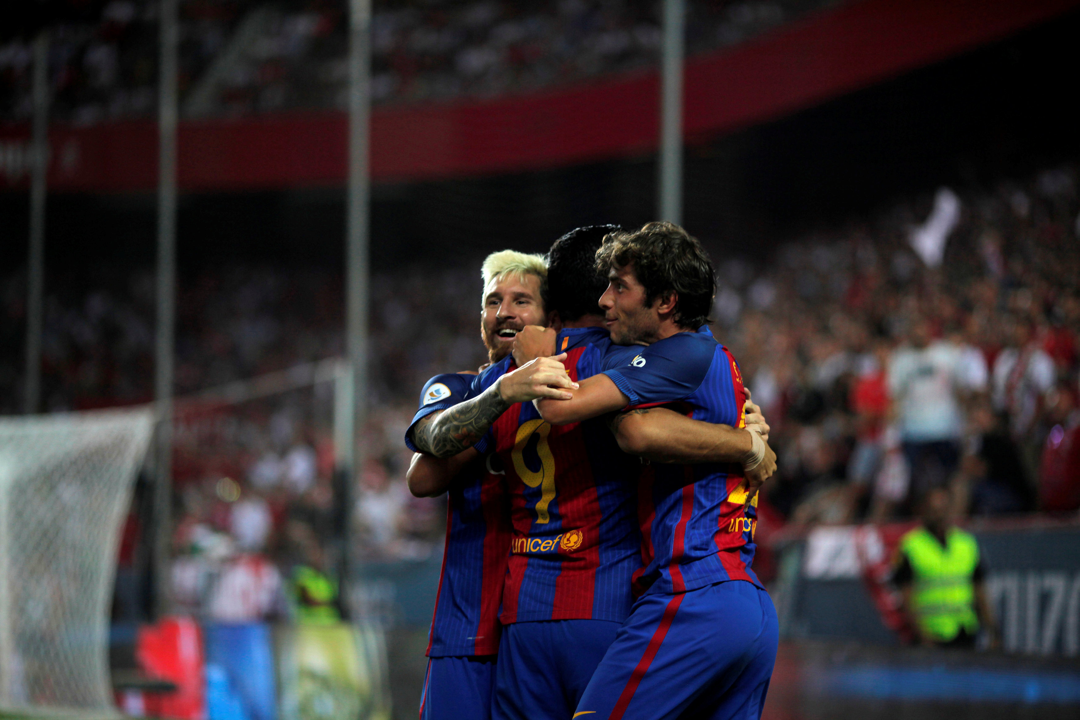 2016-08-14T215131Z_1135008180_S1AETVLSJJAA_RTRMADP_3_SOCCER-SPAIN-SUPERCUP