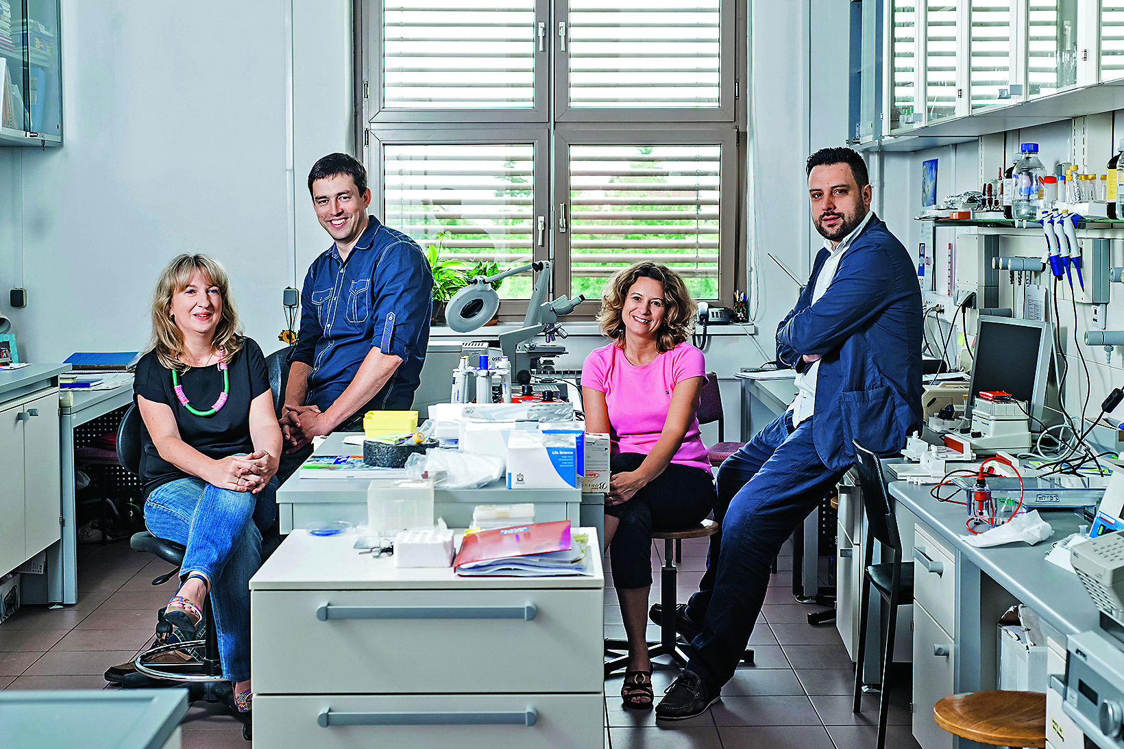 Znanstvenici Dunja Leljak, Damjan Franjević, Nenad Malenica i Nataša Bauer s biološkog odsjeka PMF-a