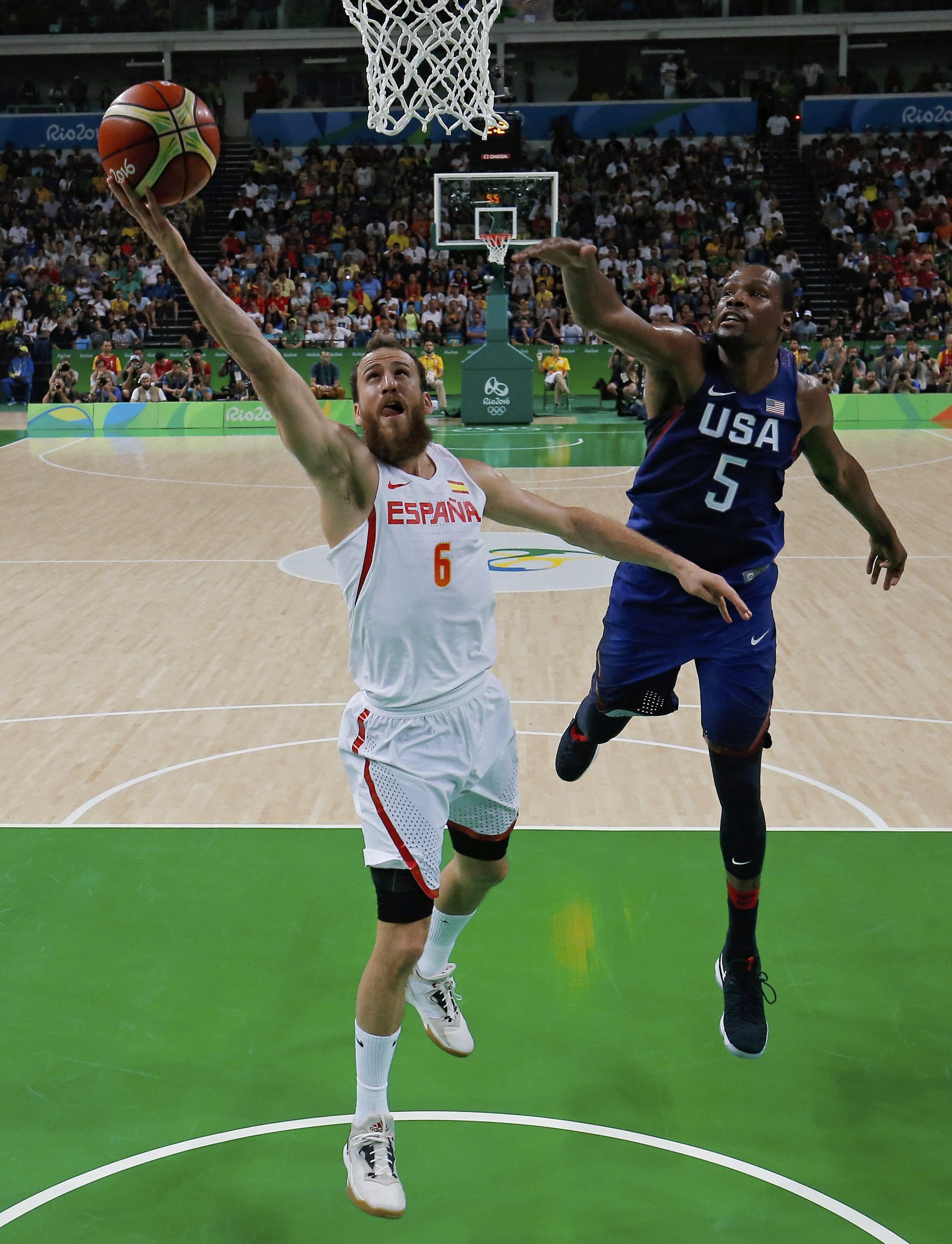 2016-08-19T202743Z_18230790