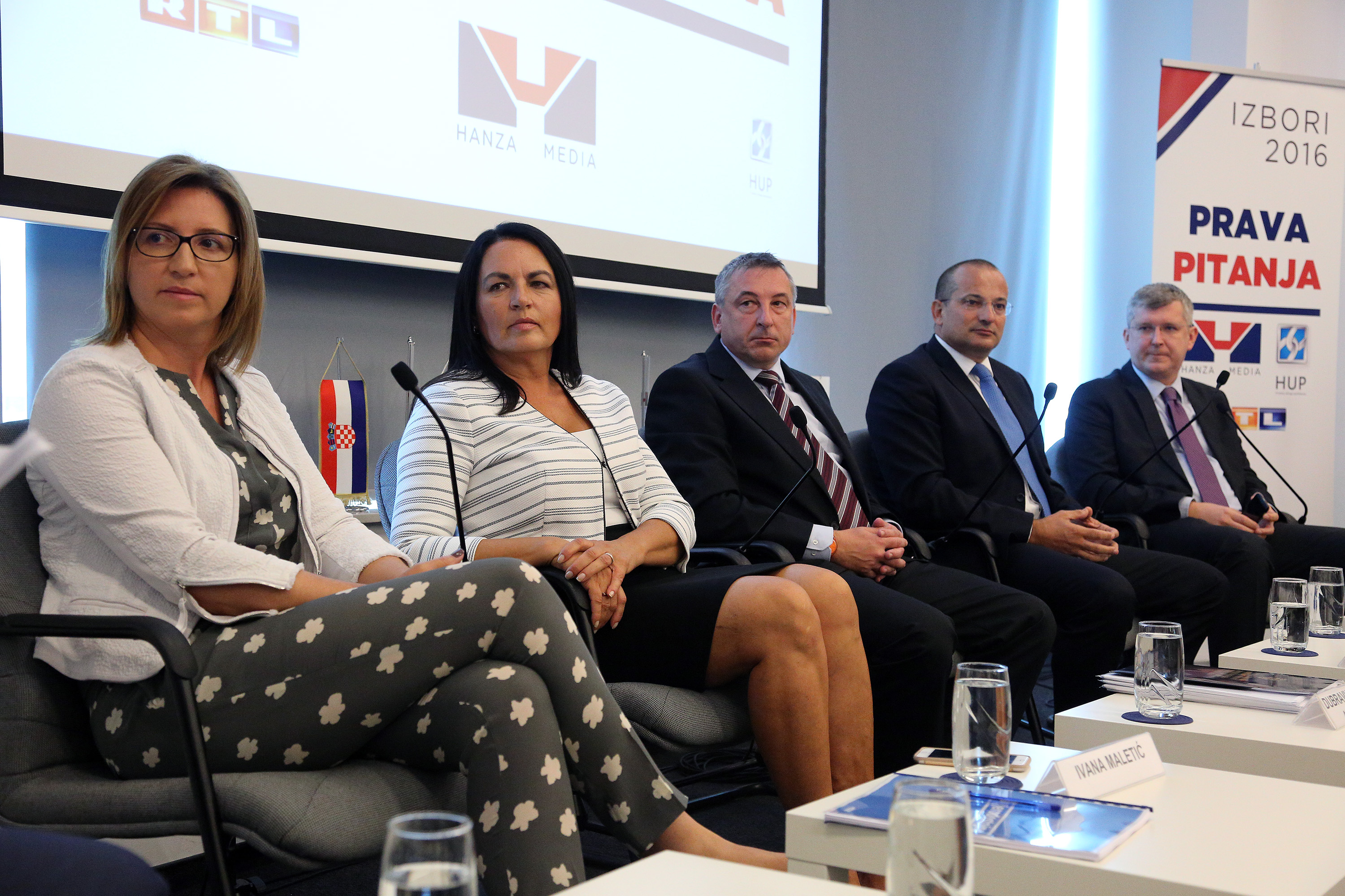 okrugli_stol1-250816