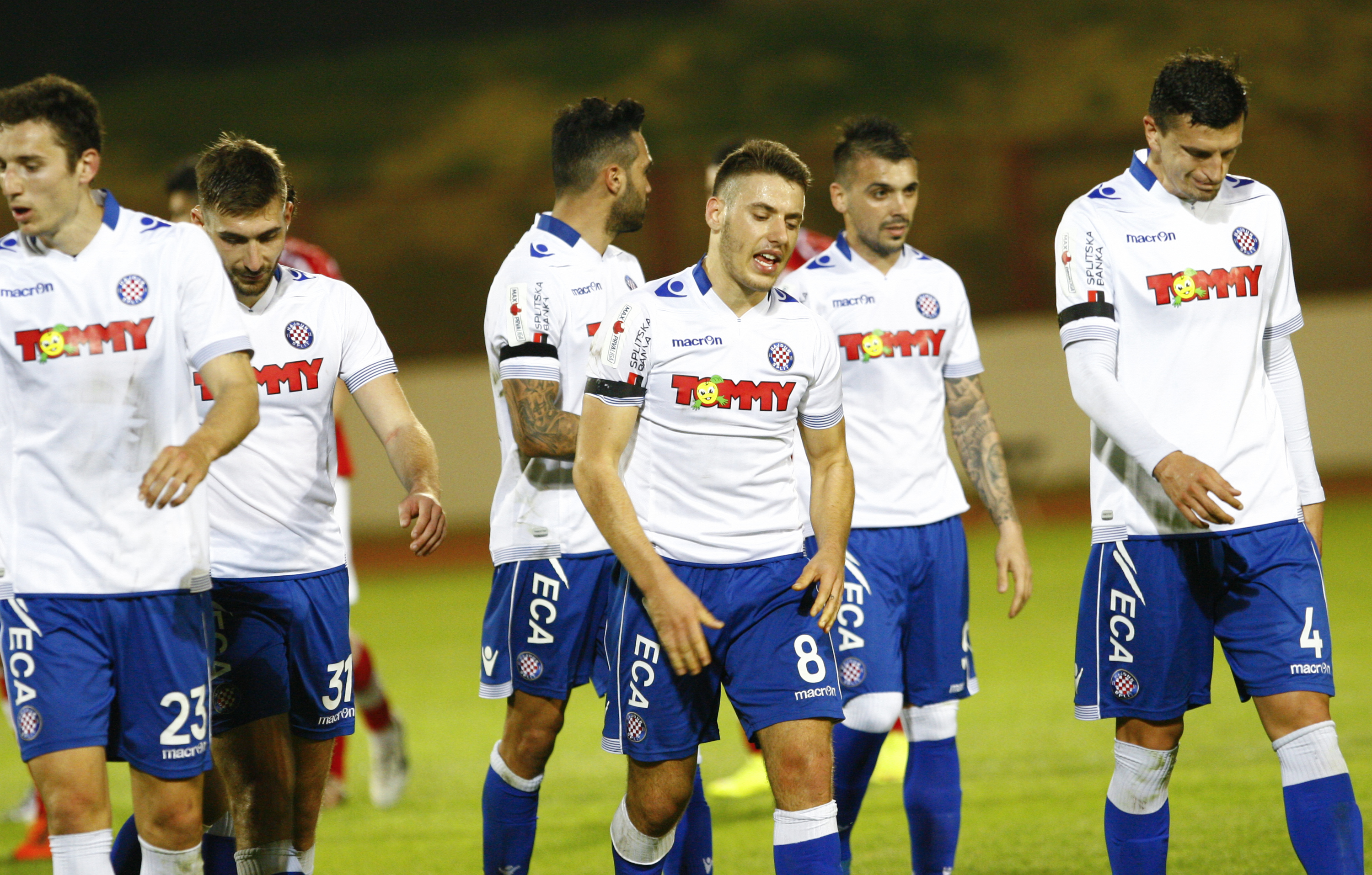 split_hajdukvb73-030416