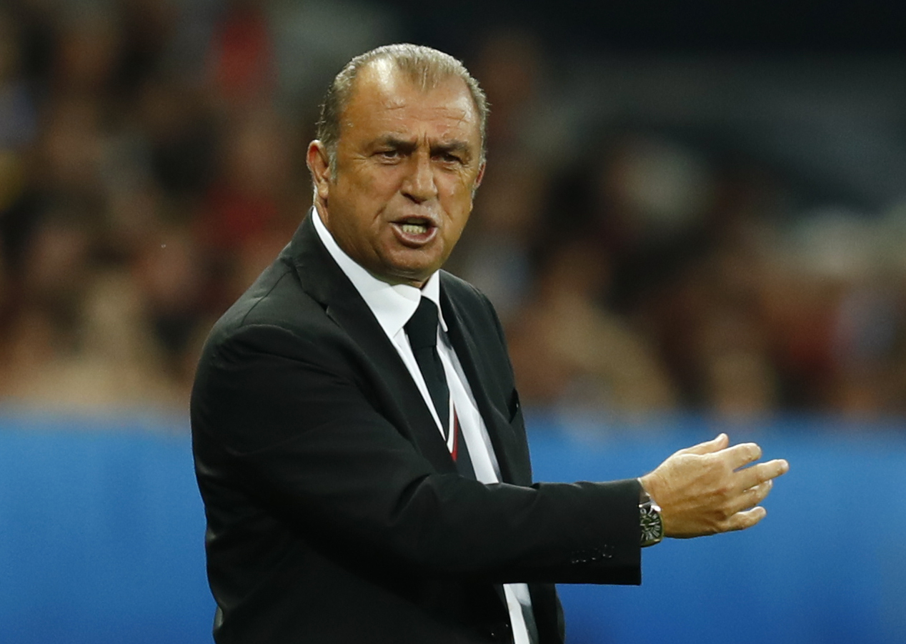 2016-06-17T192500Z_109193100_MT1ACI14443035_RTRMADP_3_SOCCER-EURO-ESP-TUR