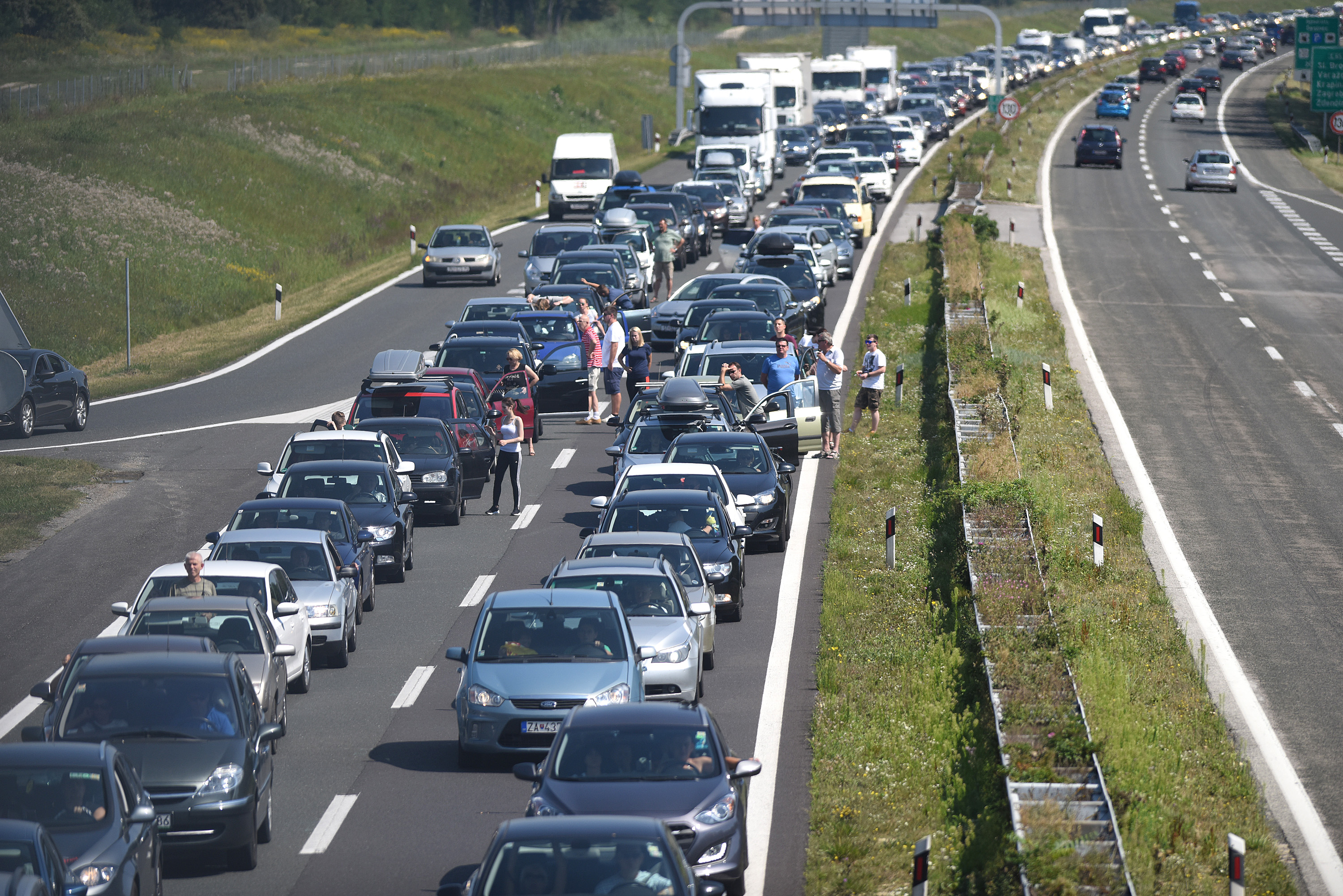 guzva_autocesta1-270816