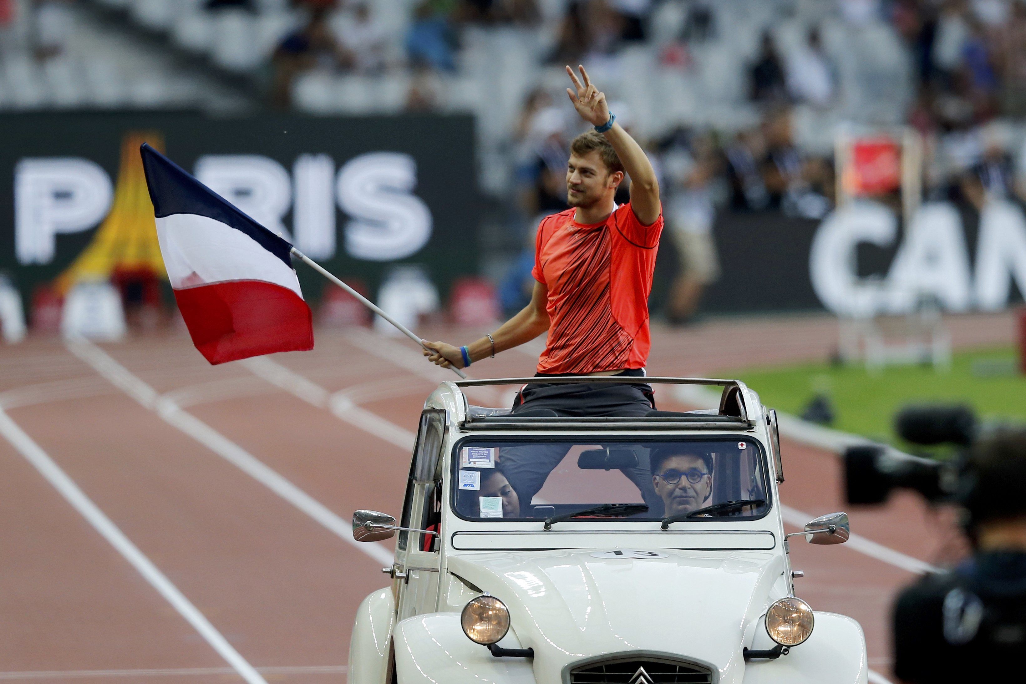 2016-08-27T181452Z_903169753_LR1EC8R1EOHY2_RTRMADP_3_ATHLETICS-DIAMOND-PARIS