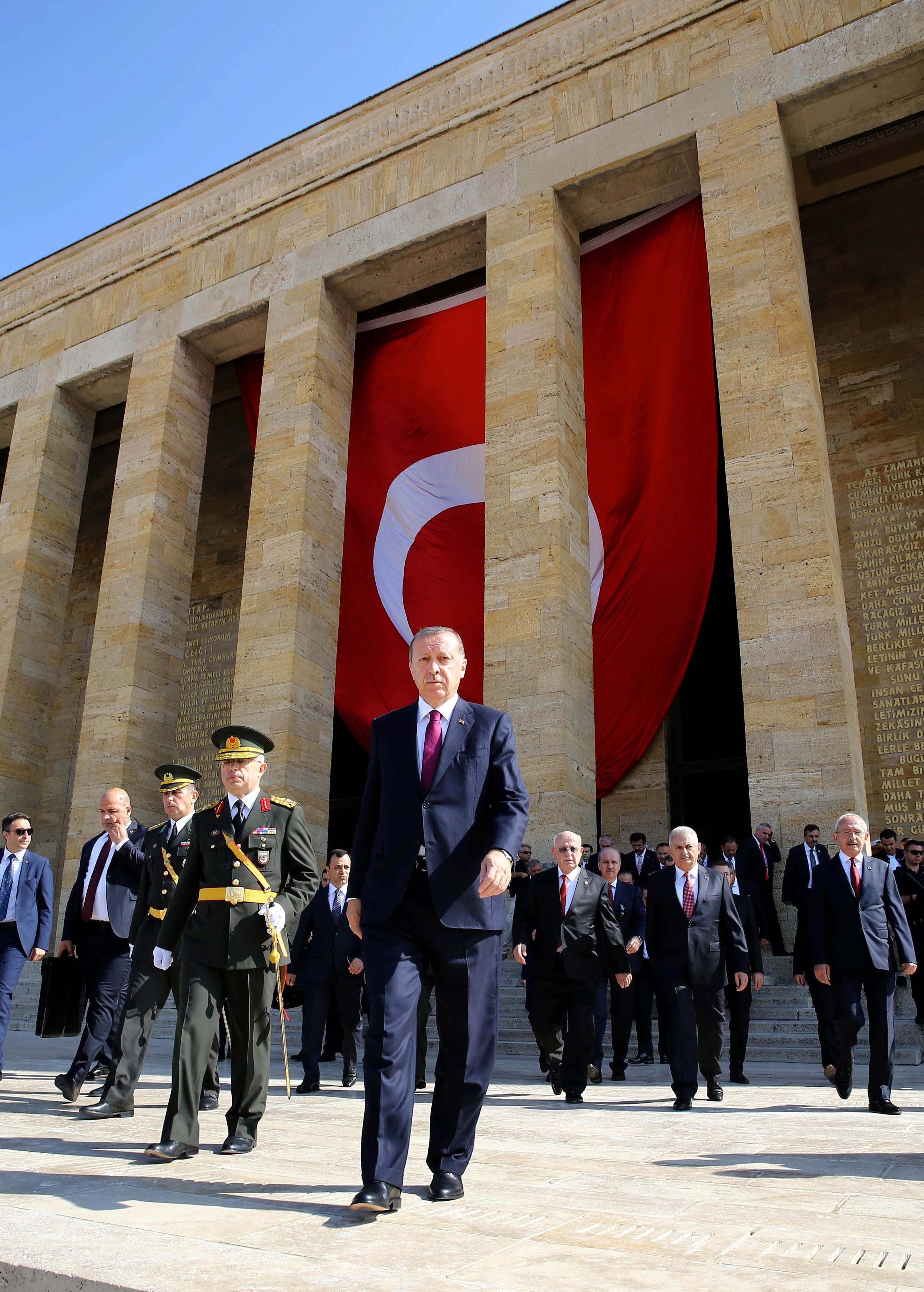 2016-08-30T081359Z_41966481