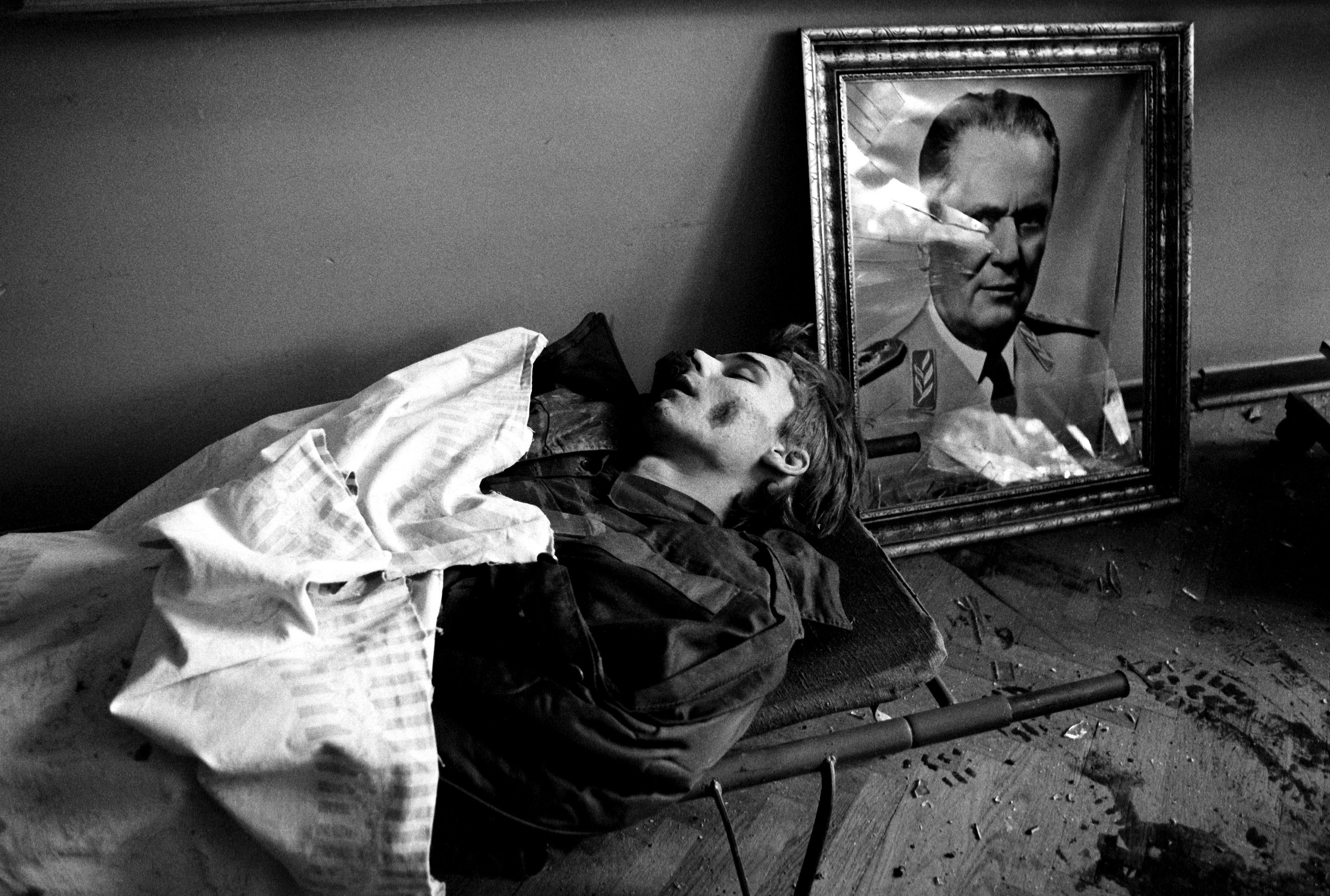 79292-103274-Vukicevic_Prekopakra-gardist_na_odru-241091