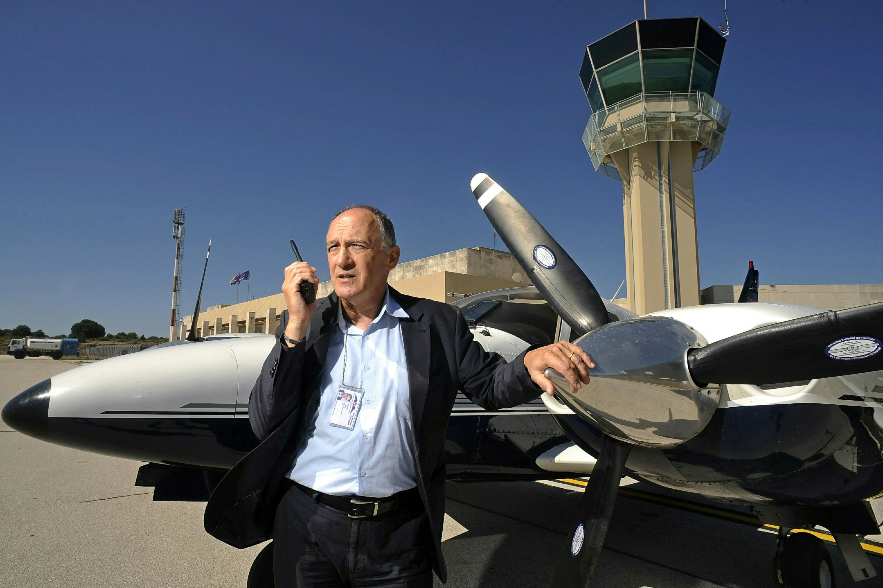 Tonči Peović, Zračna luka Brač