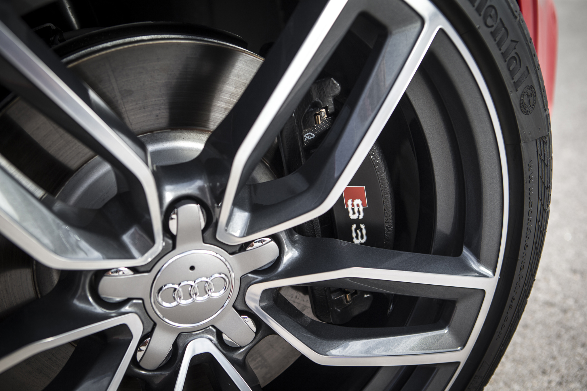 2015-Audi-S3-wheels-details