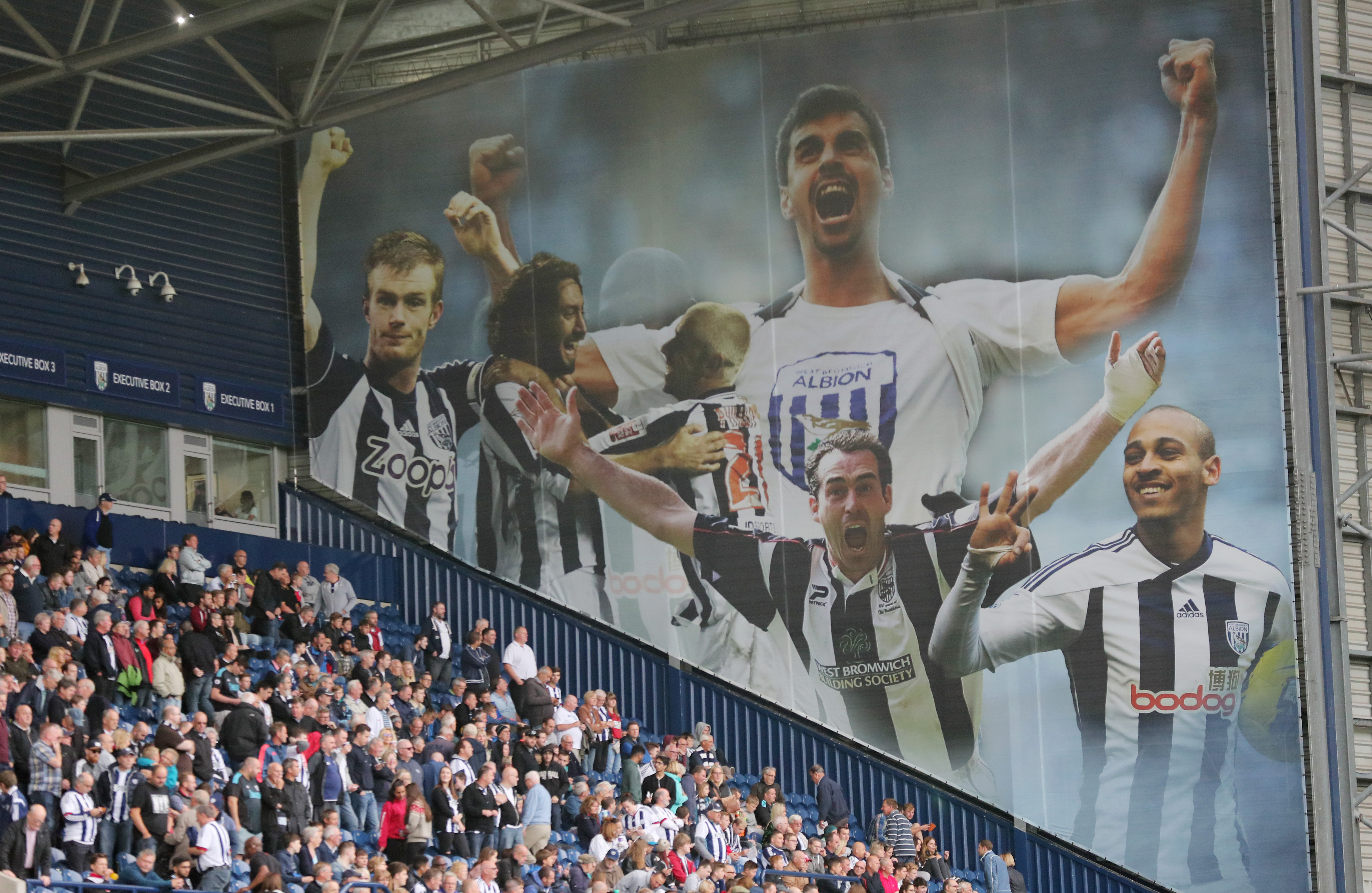 2016-09-17T135252Z_117121972_MT1ACI14613442_RTRMADP_3_SOCCER-ENGLAND-WBA-WHU