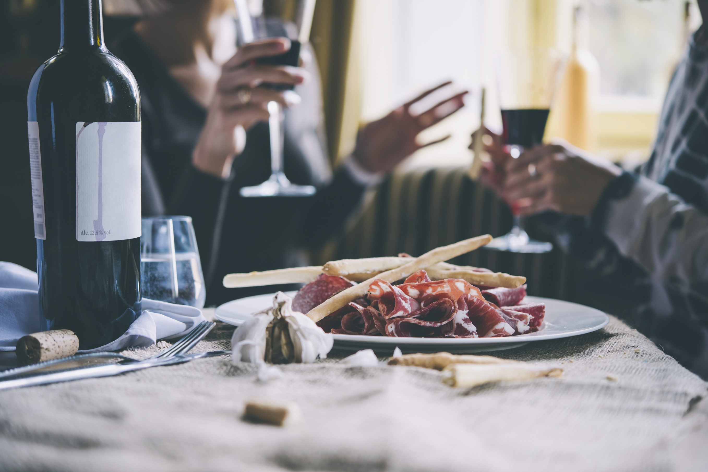 iStock_000081252245_Large