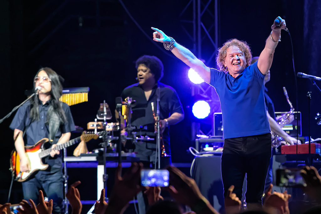 simplyred04-zagreb-220616-markojadro.bin