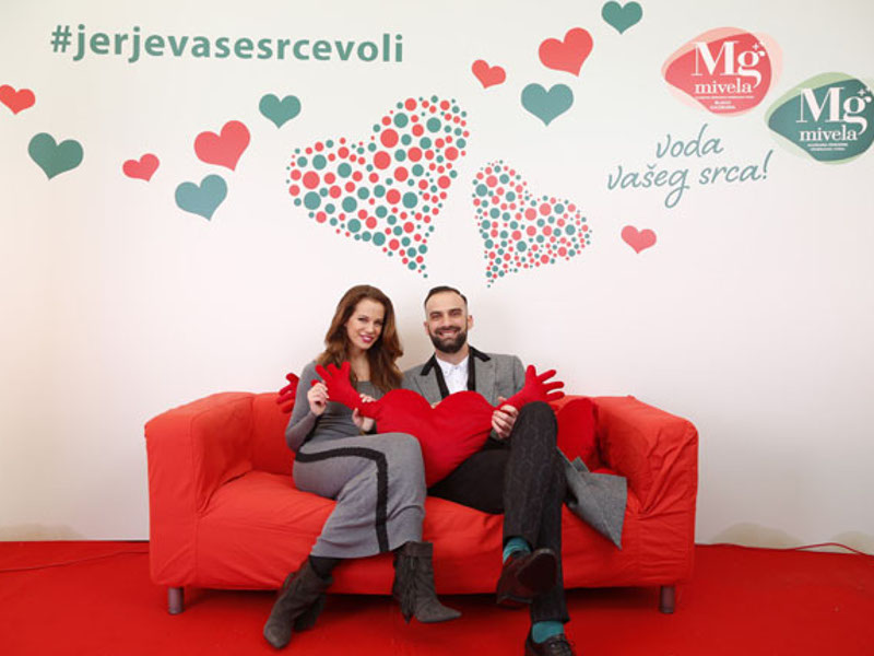 korana-gvozdic_ivan-saric_00.bin