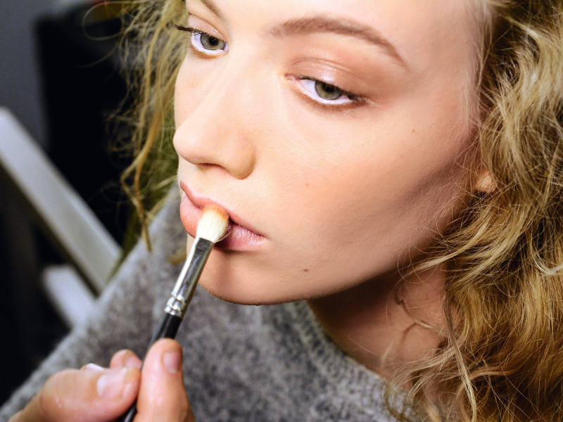 Sept. 26, 2015 - Milan, ITALY - Daizy Shely. BEAUTY HAIR MAKEUP MODEL ON BACKSTAGE, MILAN FASHION WEEK 2016 WOMEN READY TO WEAR FOR SPRING SUMMER, RTW, PRET A PORTER,  FRƒÇÔøΩƒπ‚ÄúHLING FRUEHLING SOMMER, MAILAND, MILANO.MILPAPSS16BACK, Image: 263615267, License: Rights-managed, Restrictions: * Austria Rights Out *, Model Release: no, Credit line: Profimedia, Zuma Press - Archives