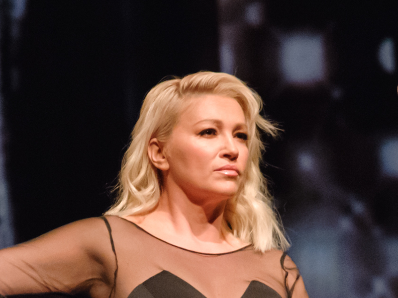 nina_badric_00-7.bin