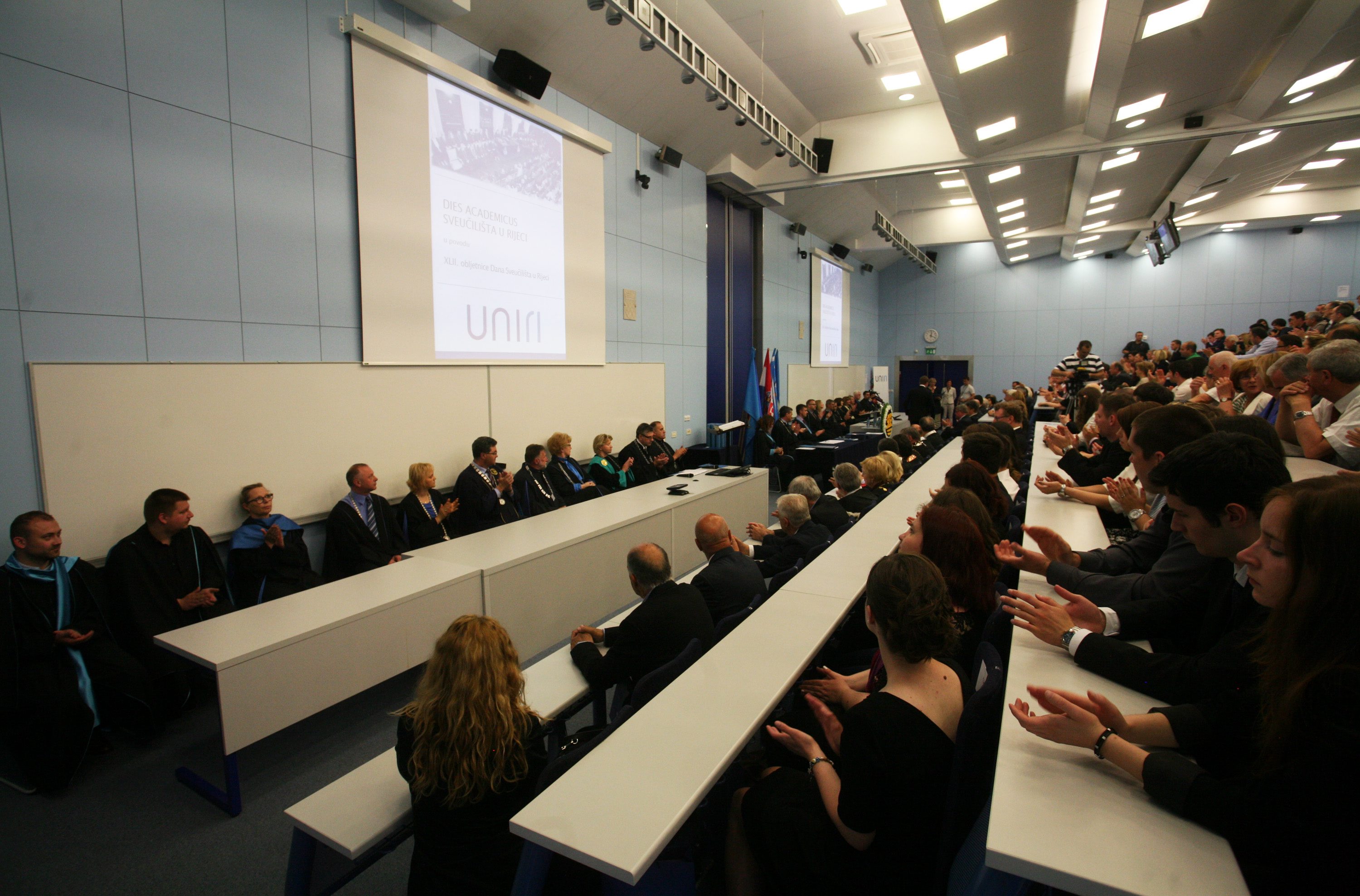 milanovic_sveuciliste4-1905