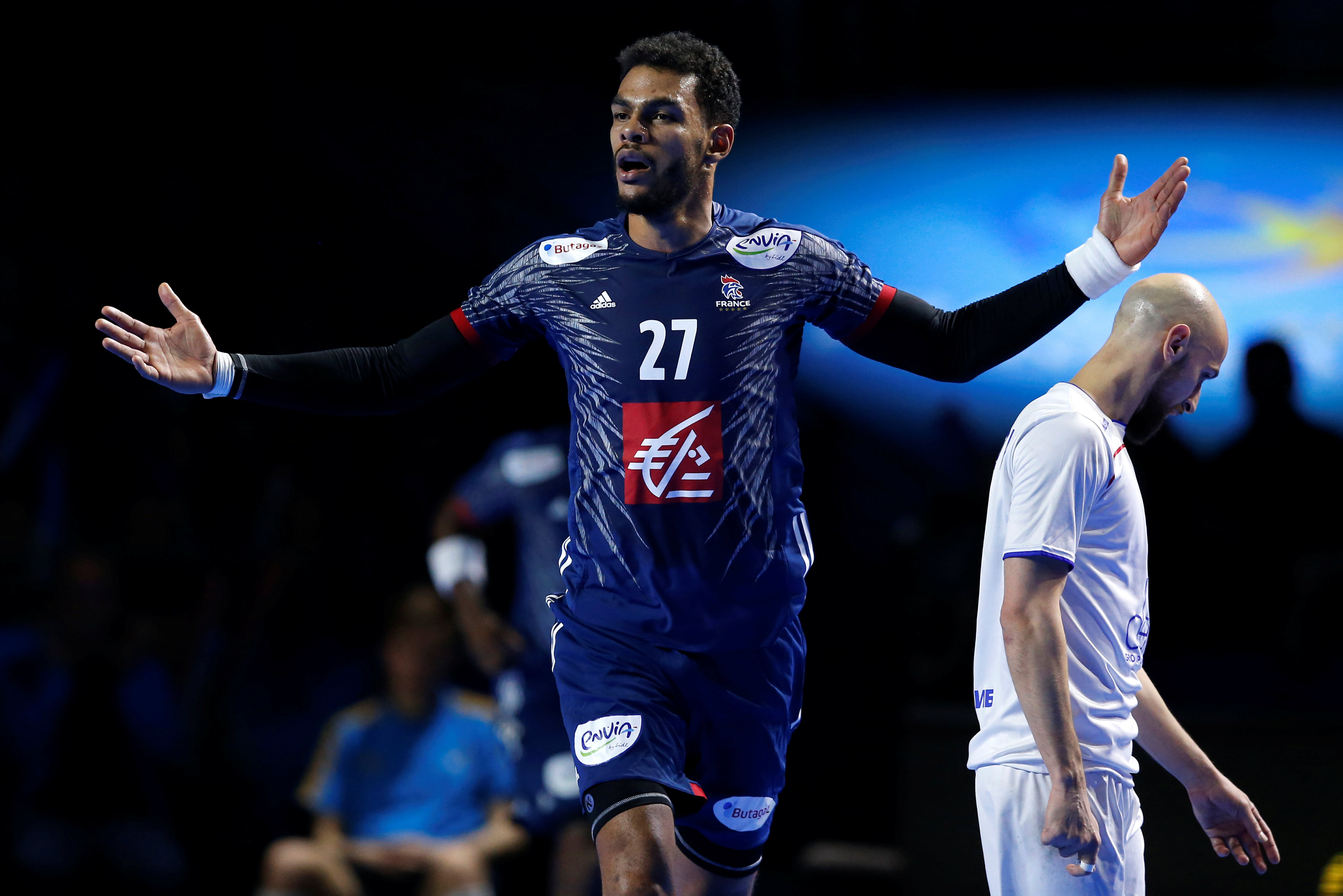 2017-01-17T203505Z_1214307357_RC1FF0984080_RTRMADP_3_HANDBALL-WORLD