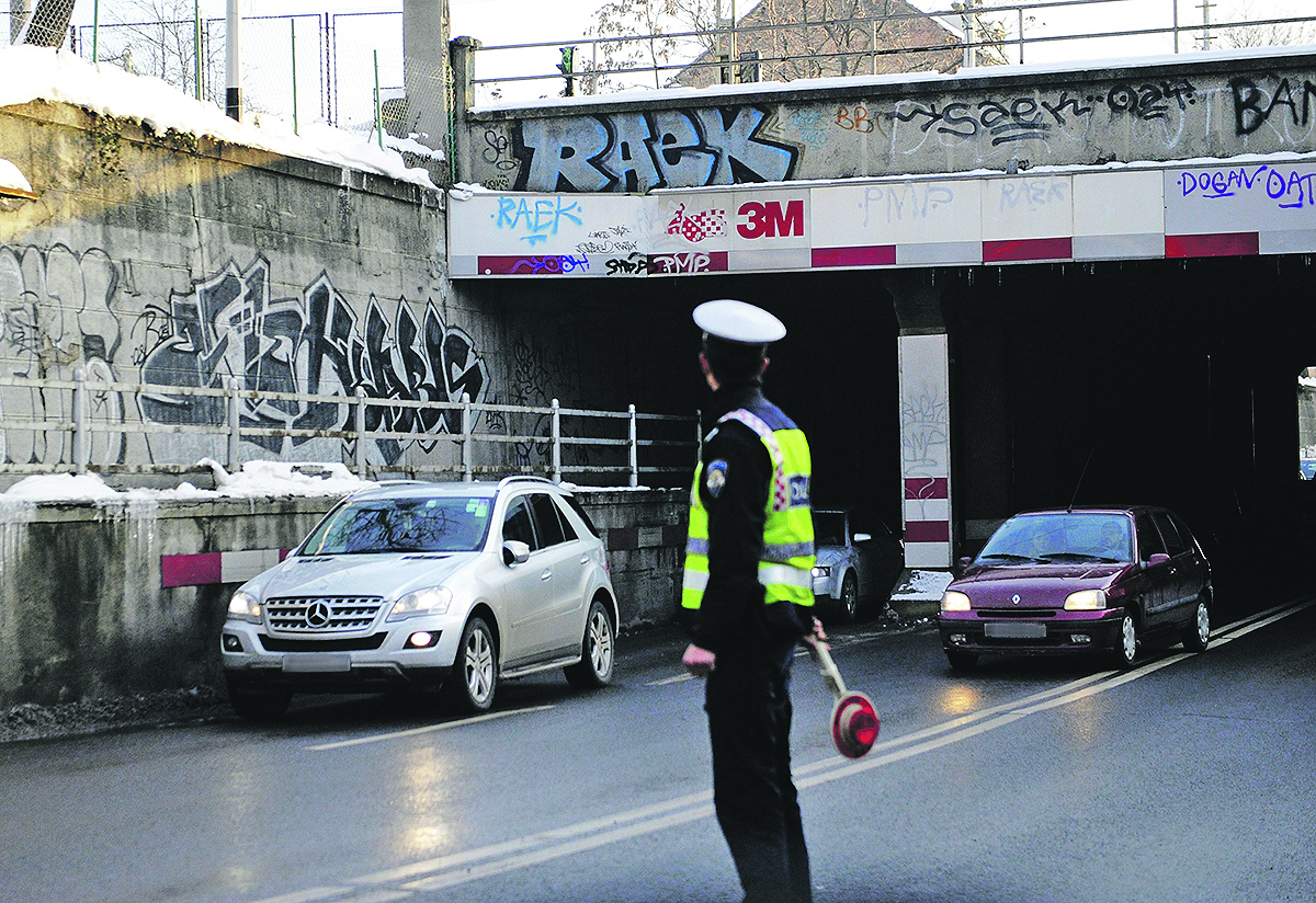 nesreca-miramarska3-131212