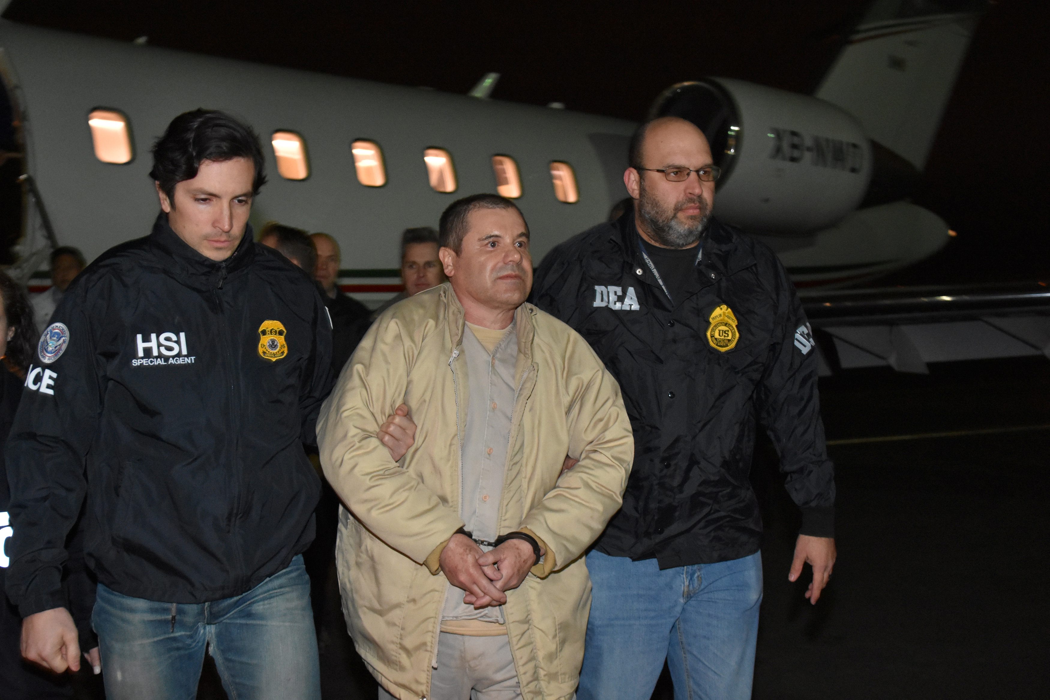 2017-01-20T055536Z_1742235252_RC1F557DF9C0_RTRMADP_3_MEXICO-CRIME-ELCHAPO