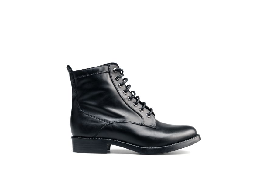 GULIVER_KYRA_890,00KN_SAD 534,00KN