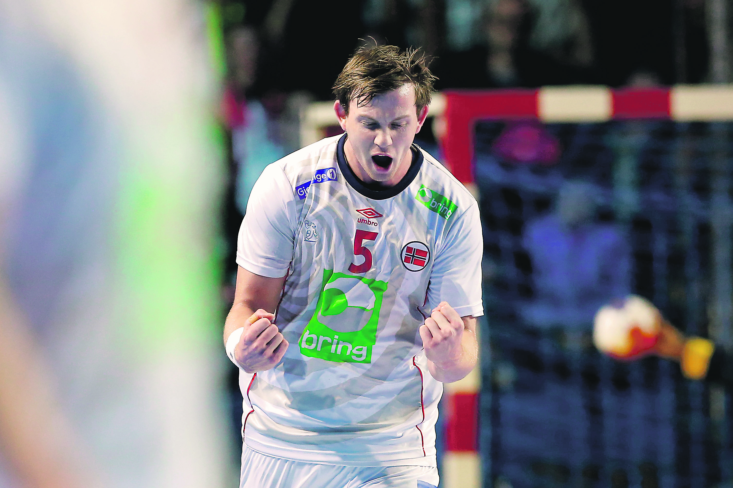 214160-100557-2017-01-17T145957Z_1773270056_RC1768A75350_RTRMADP_3_HANDBALL-WORLD_copy