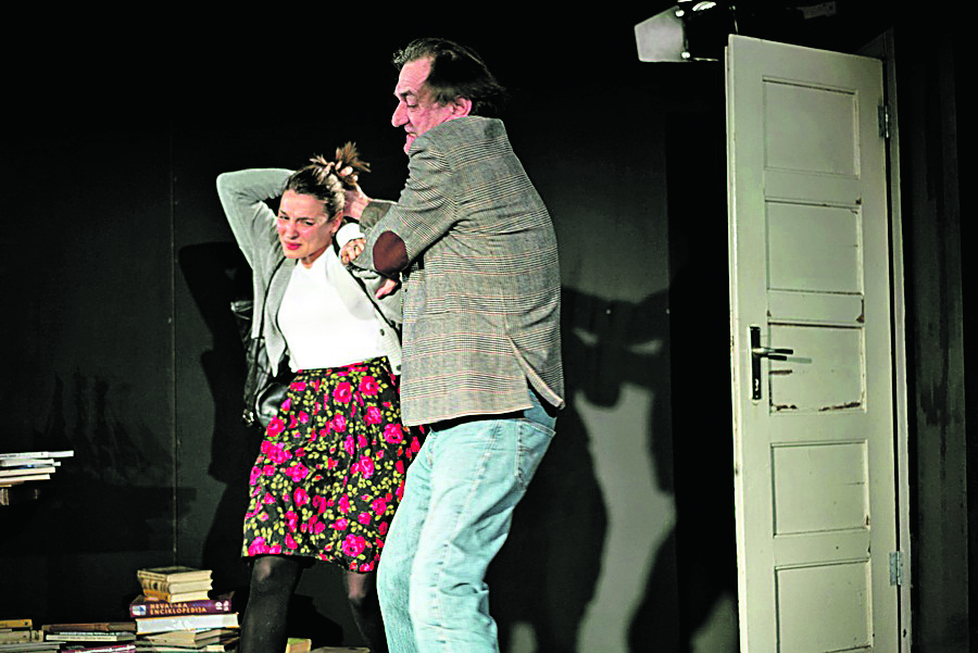 104484-134605-Oleanna_DSC2349-1