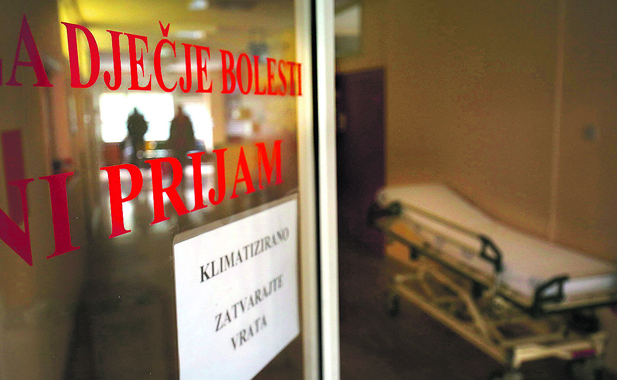 hitna_pomoc15-300117