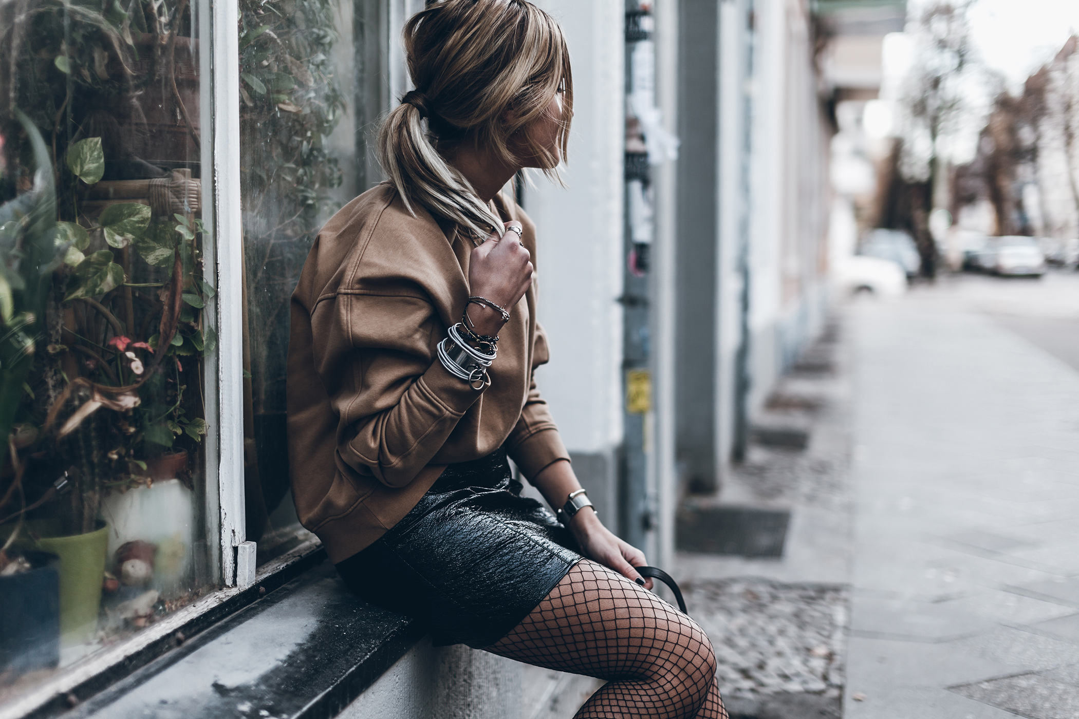 mikuta-patent-leather-skirt