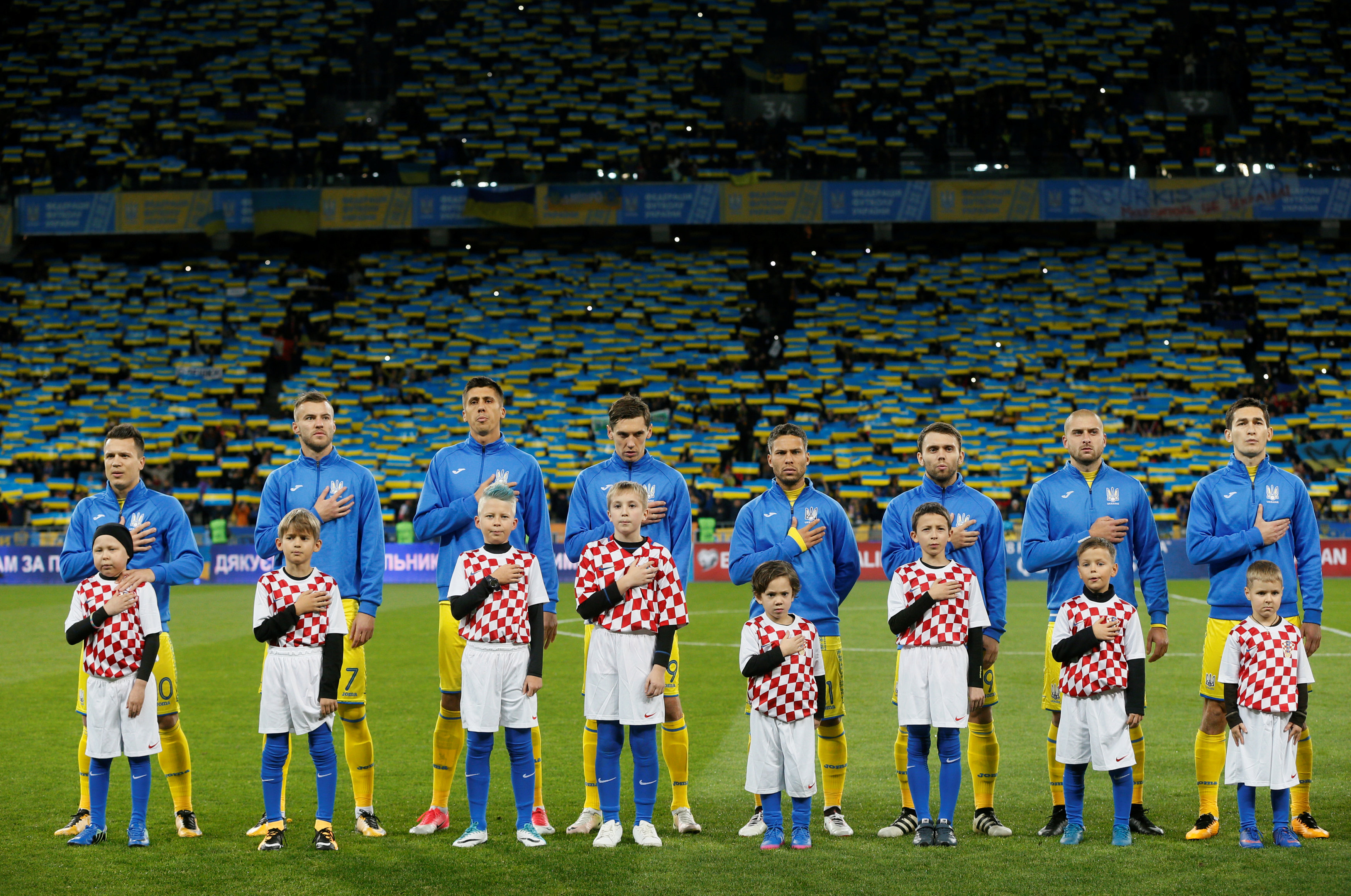 2017-10-09T194132Z_961312339_RC1E66805DF0_RTRMADP_3_SOCCER-WORLDCUP-UKR-CRO