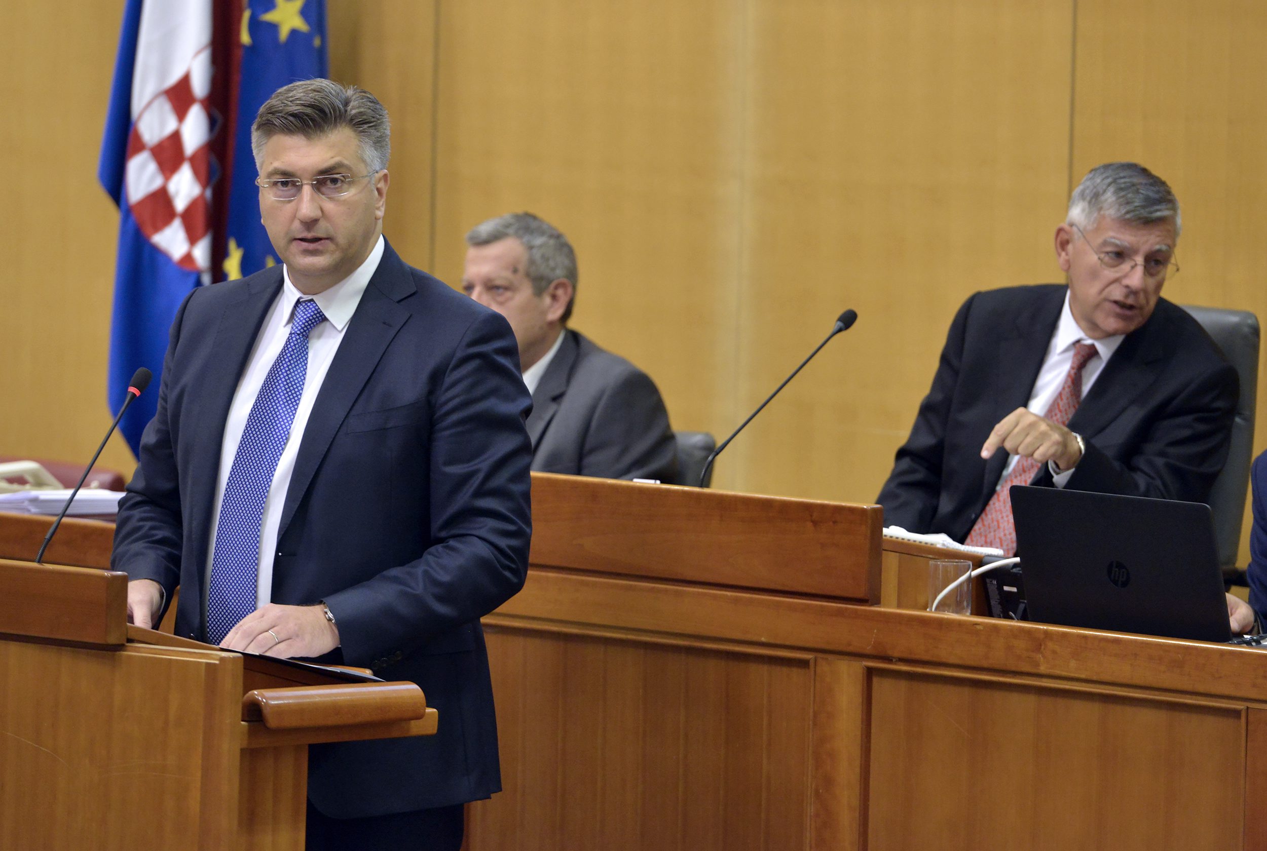 sabor_plenkovic11-181017