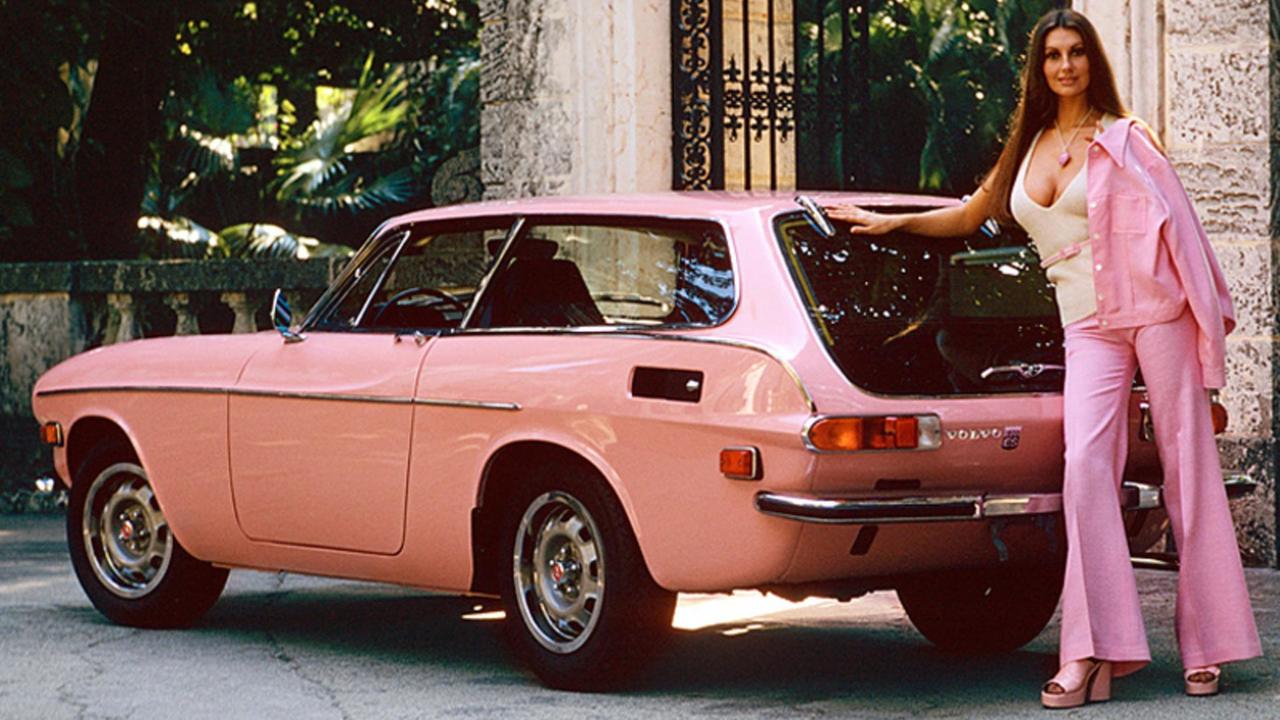 playmate-volof-the-year-cars_1