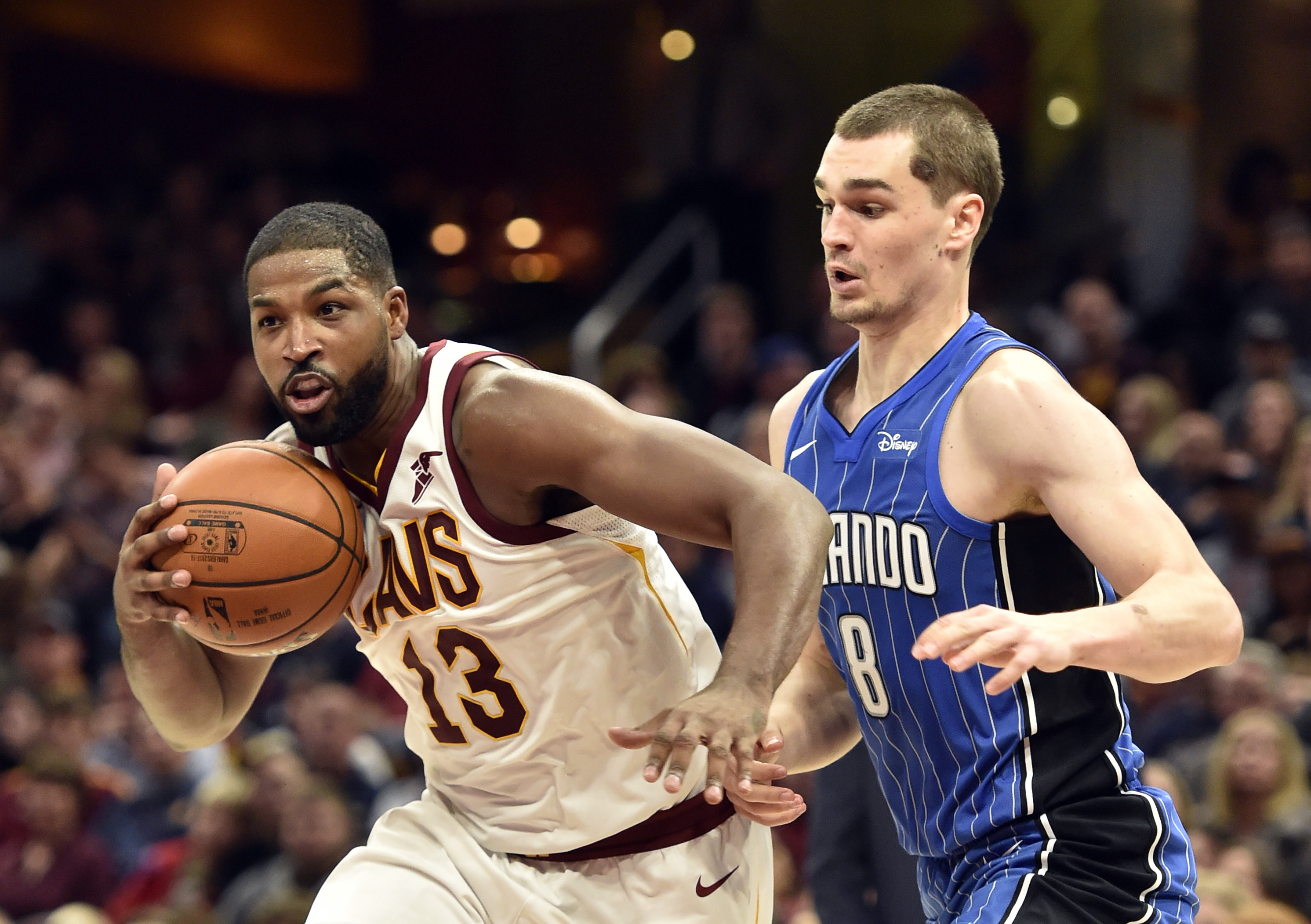 Tristan Thompson i Mario Hezonja