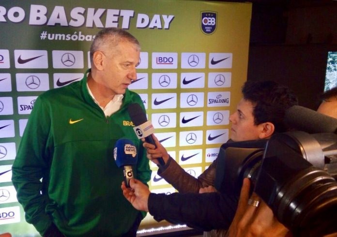 Aco_Petrovic_u_Brazilu