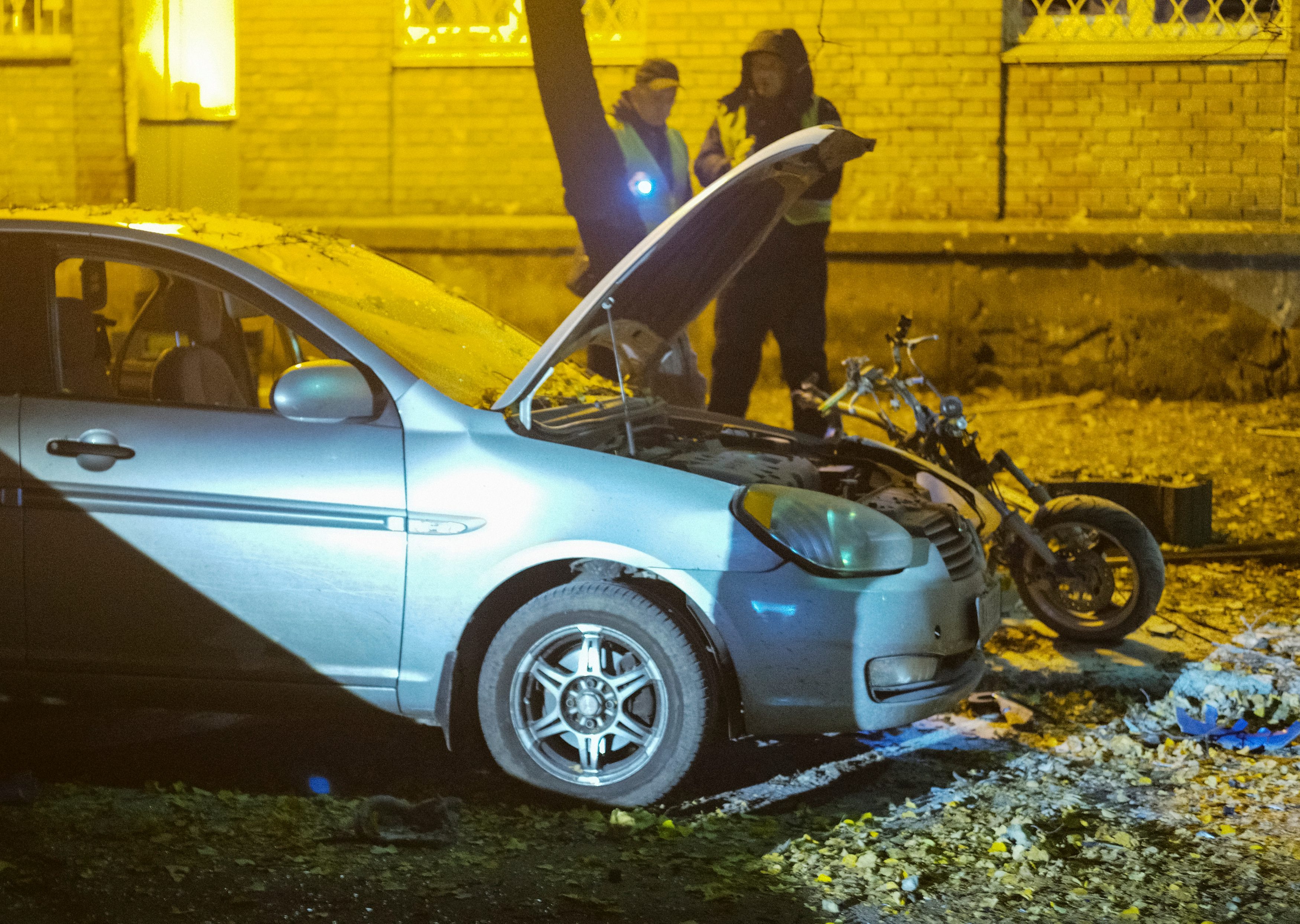 2017-10-25T210049Z_616001446_RC16C8BEC510_RTRMADP_3_UKRAINE-BLAST