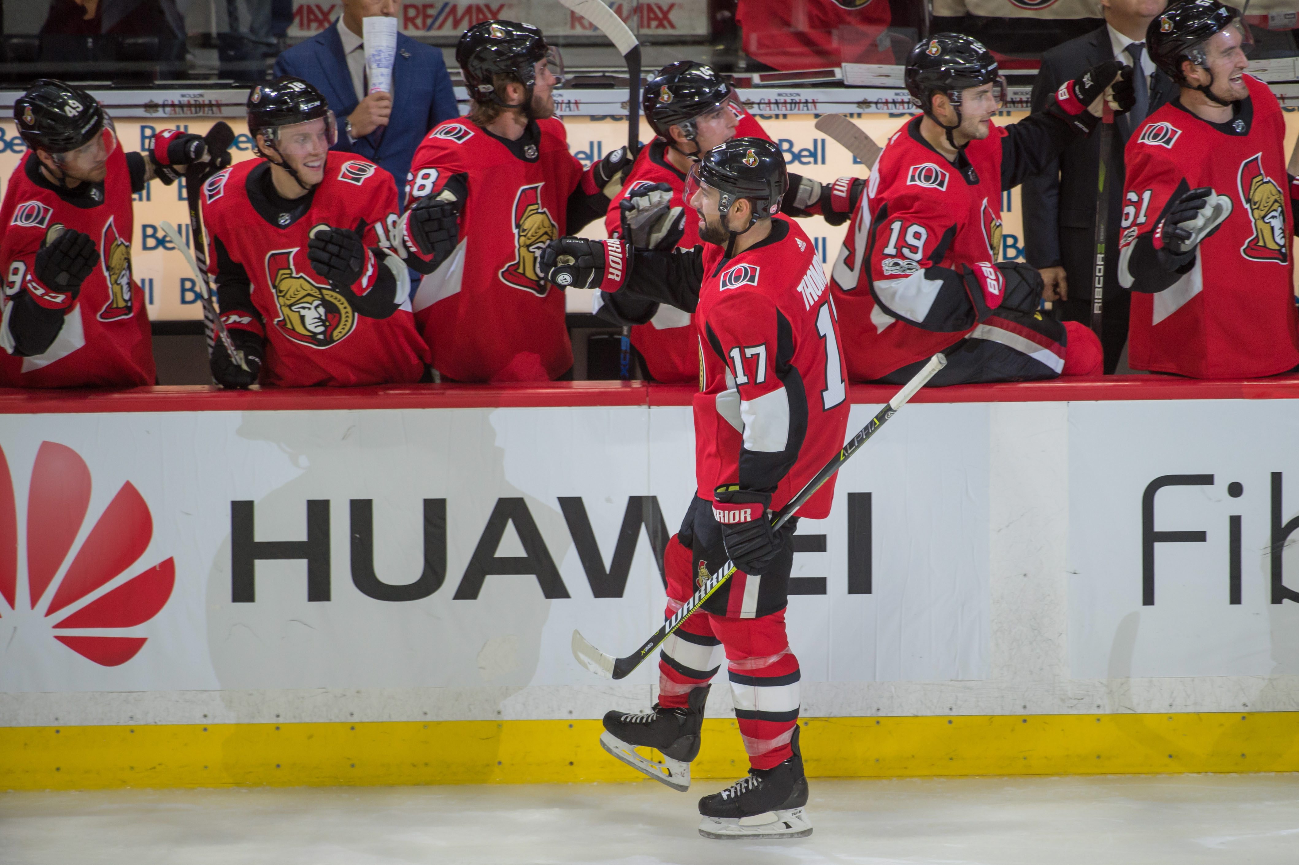 2017-10-25T032559Z_661697116_NOCID_RTRMADP_3_NHL-LOS-ANGELES-KINGS-AT-OTTAWA-SENATORS