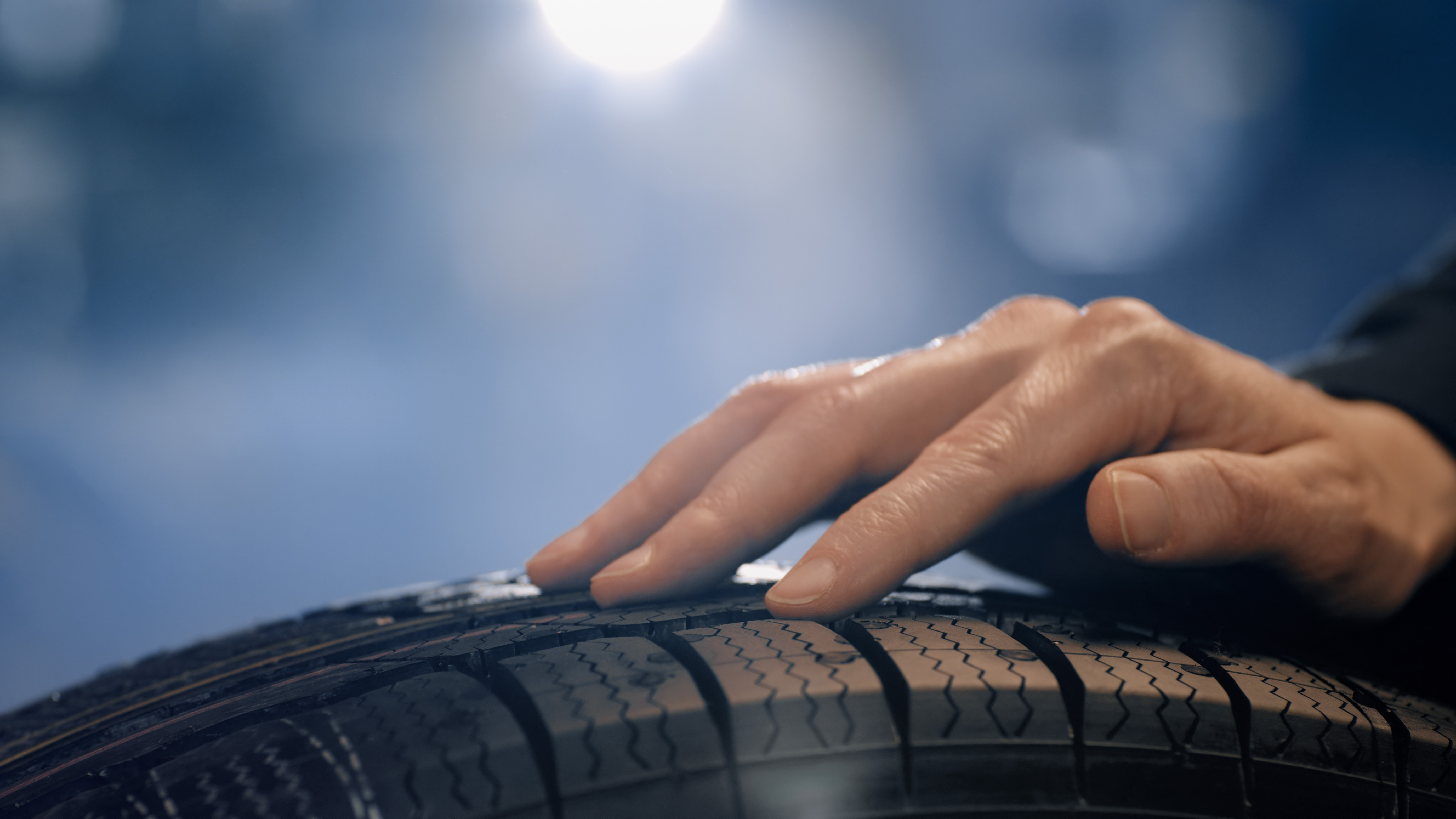 VisionZero_Basic_tyre_hand(1)