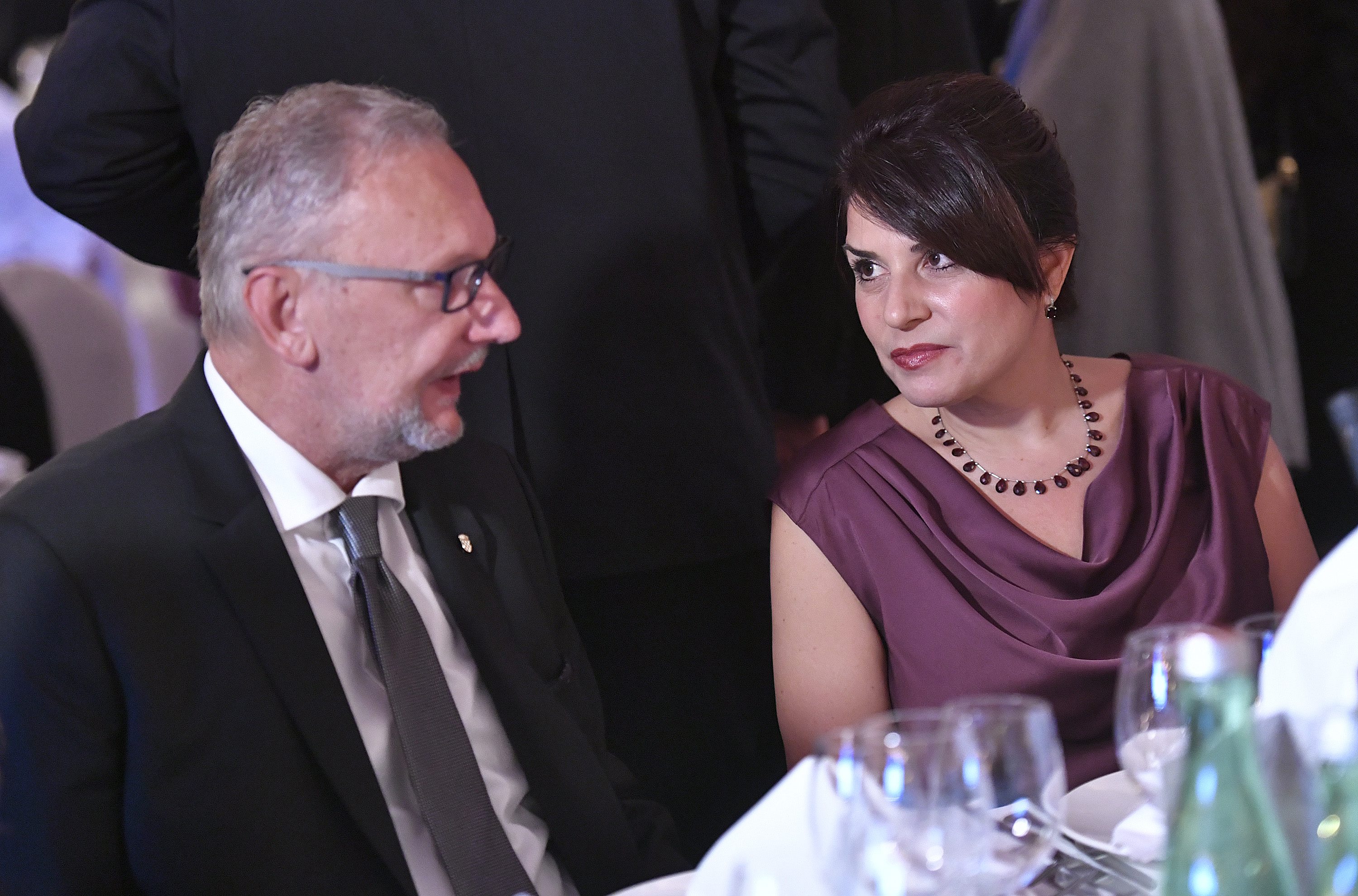 Davor Božinovic, Julieta Walls Noyes