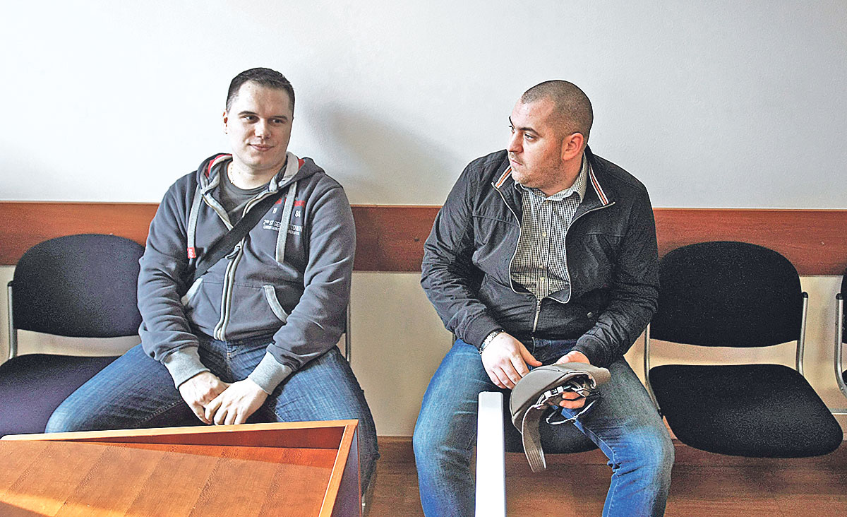 Ivan Kordić (lijevo) i Damir Lučić (desno) u sudnici Općinskog kaznenog suda tijekom jučerašnje rasprave