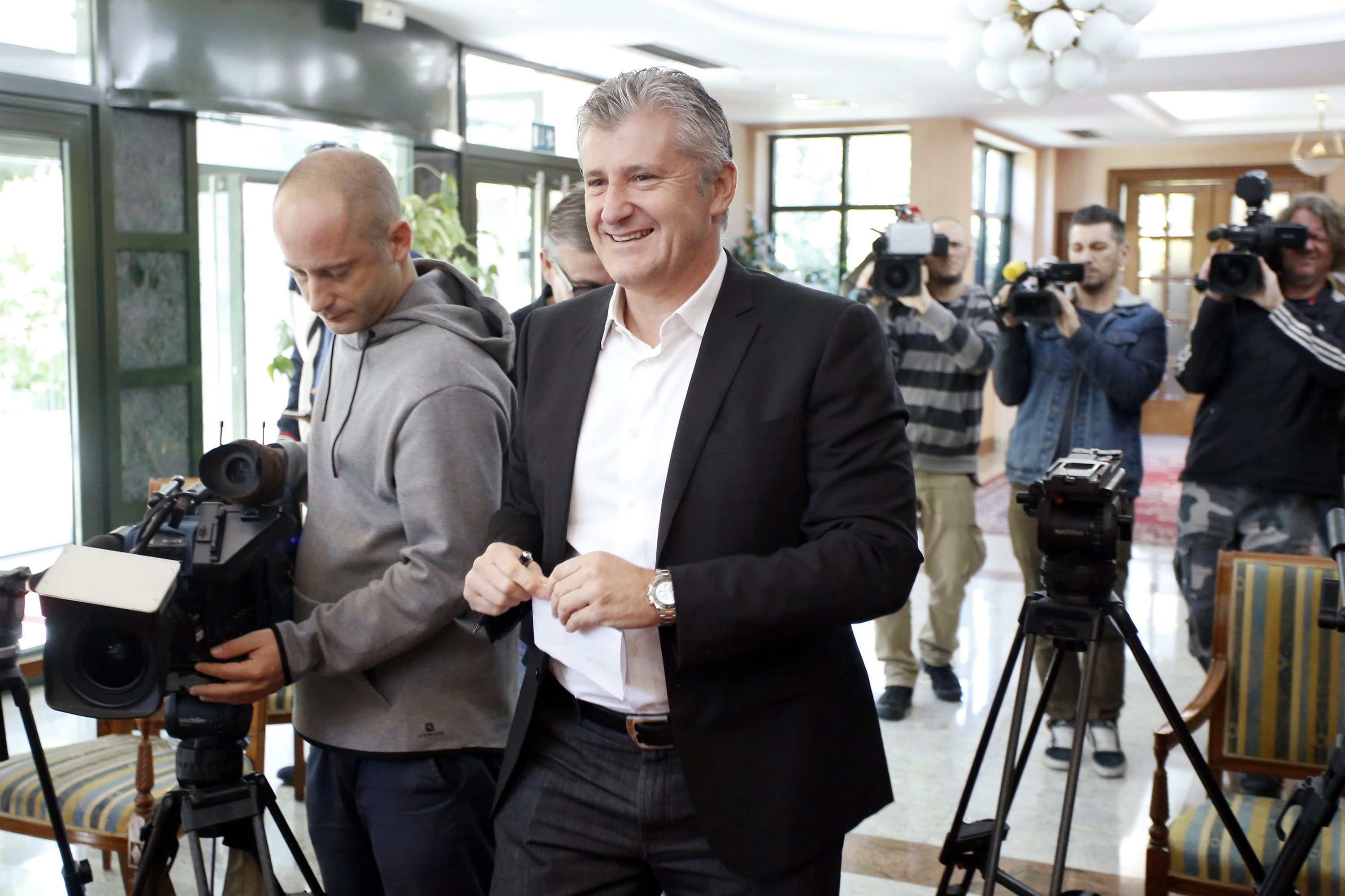 suker_press-071017