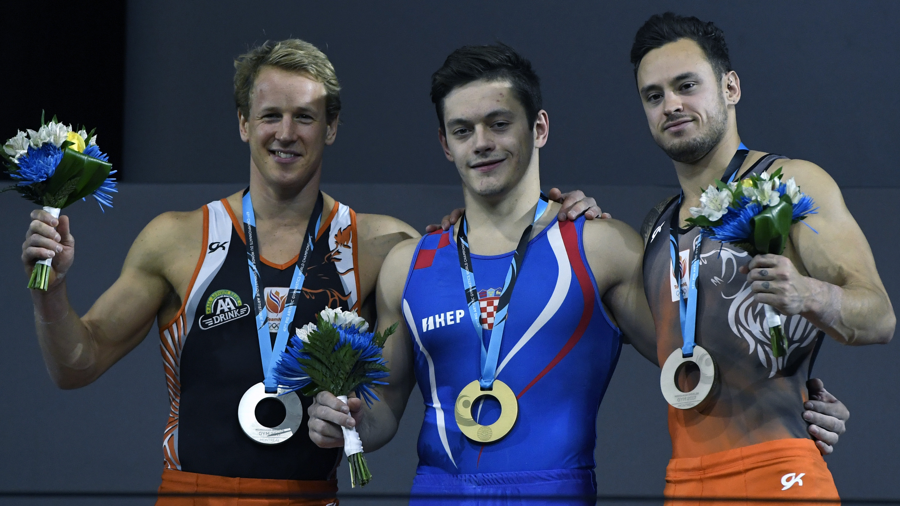 2017-10-08T213148Z_198544796_NOCID_RTRMADP_3_GYMNASTICS-47TH-FIG-ARTISTIC-GYMNASTICS-WORLD-CHAMPIONSHIPS