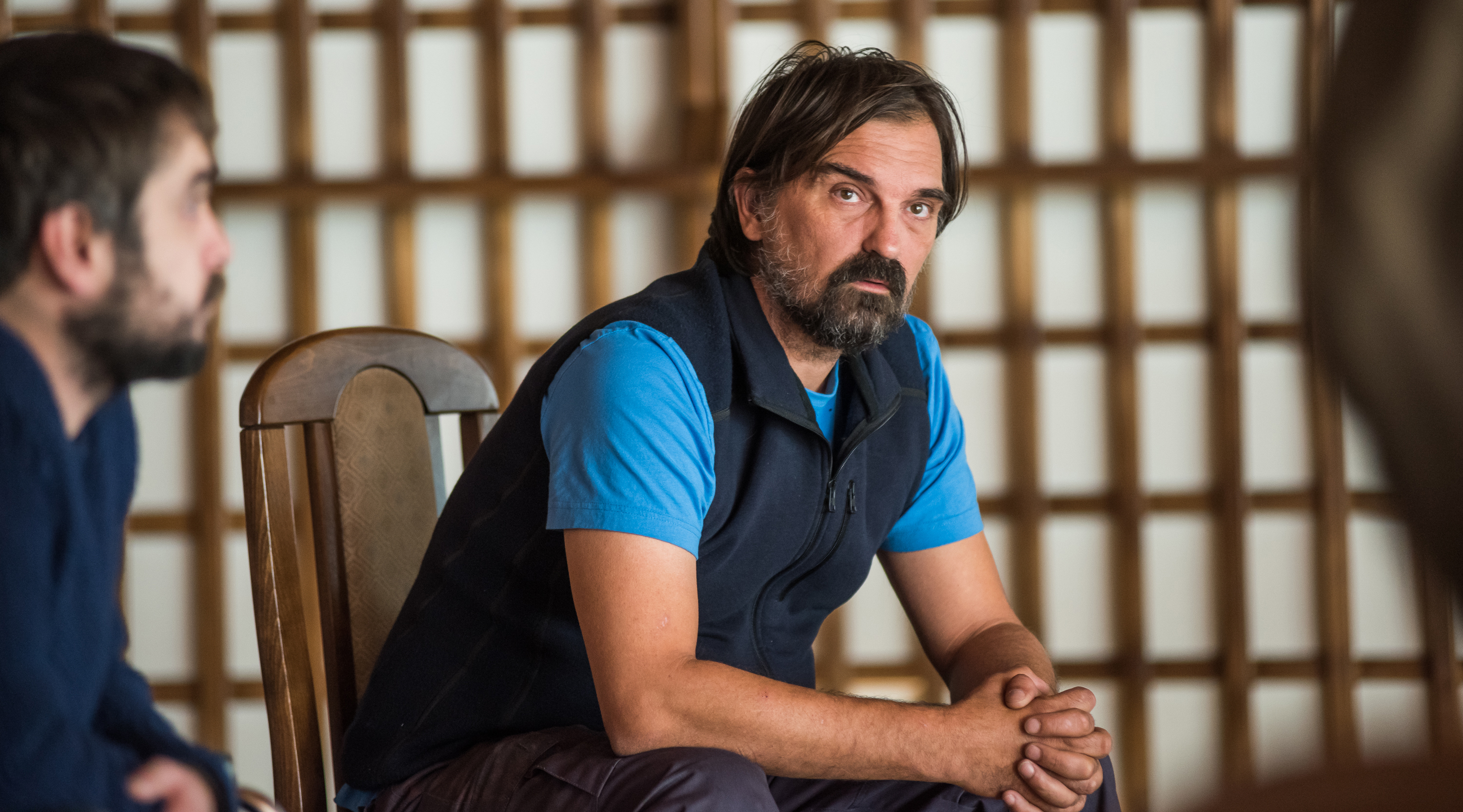 Leon Lučev u prizoru snimljenom u hotelu Bistrica na Jahorini (iz filma 'Muškarci ne plaču')