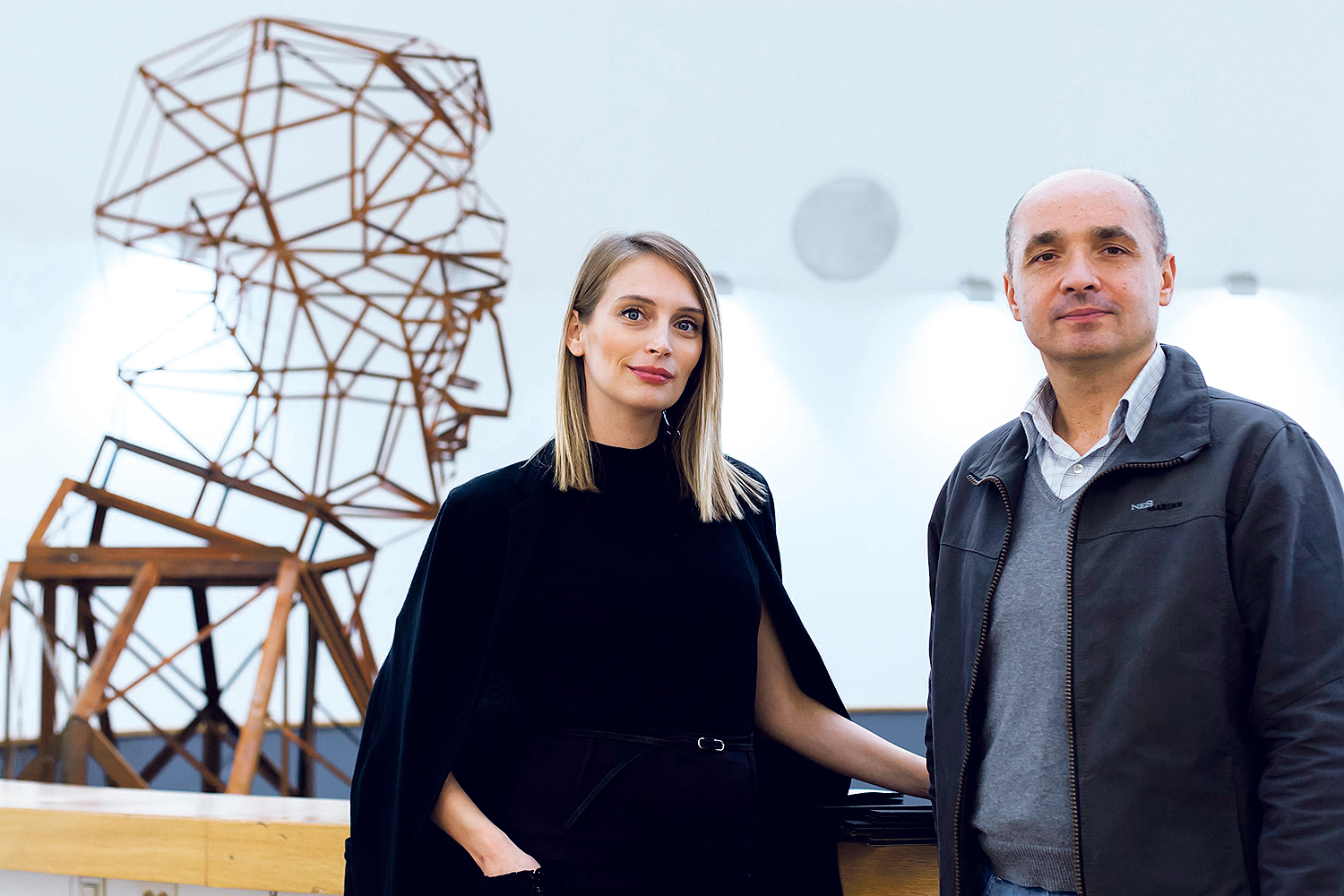 Ivana Andabaka i Tomislav Buntak u HDLU na postavljanju izložbe