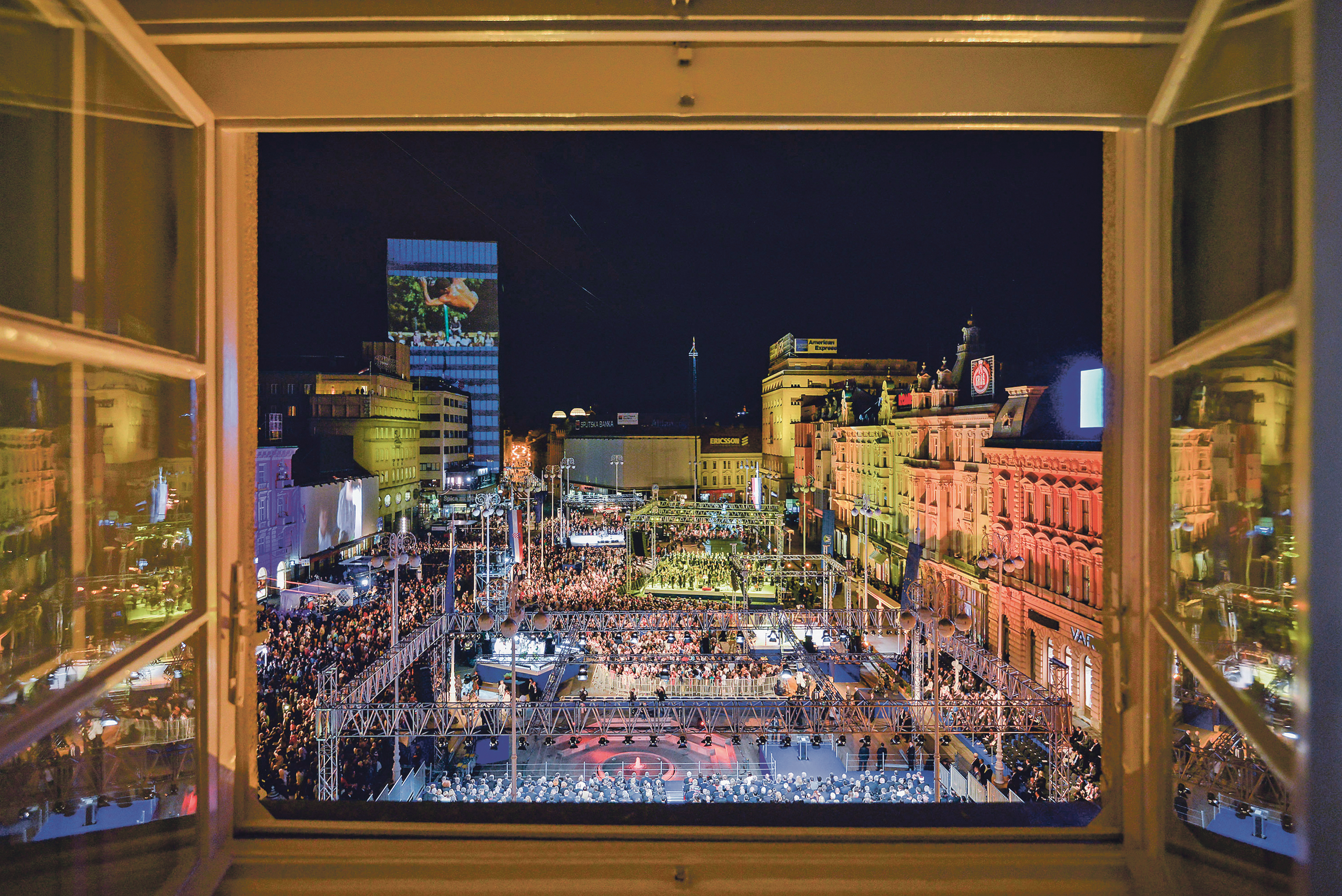 proslava_eu27-300613