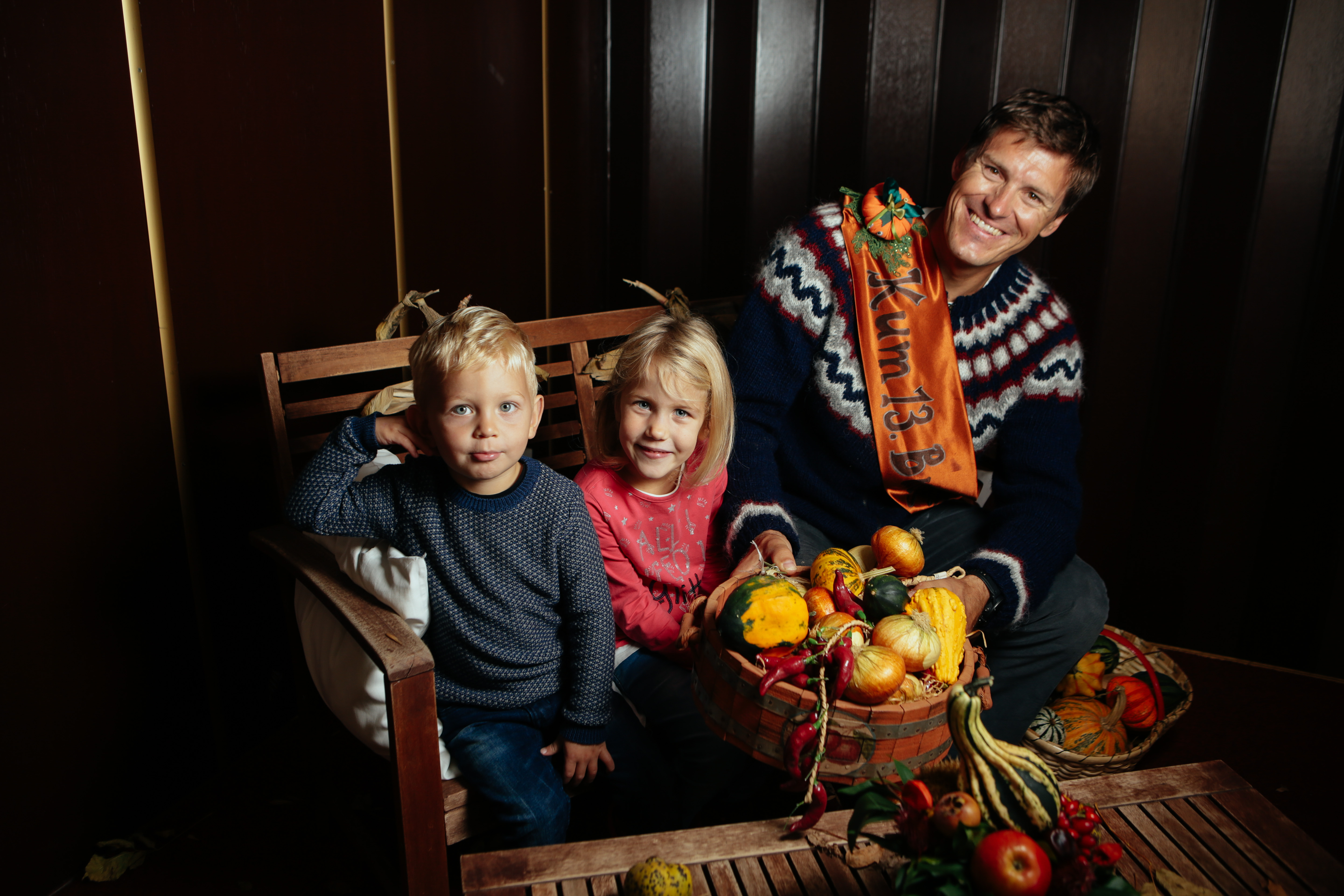 Ivica Kostelić sa sinom Ivanom i njegovom prijateljicom