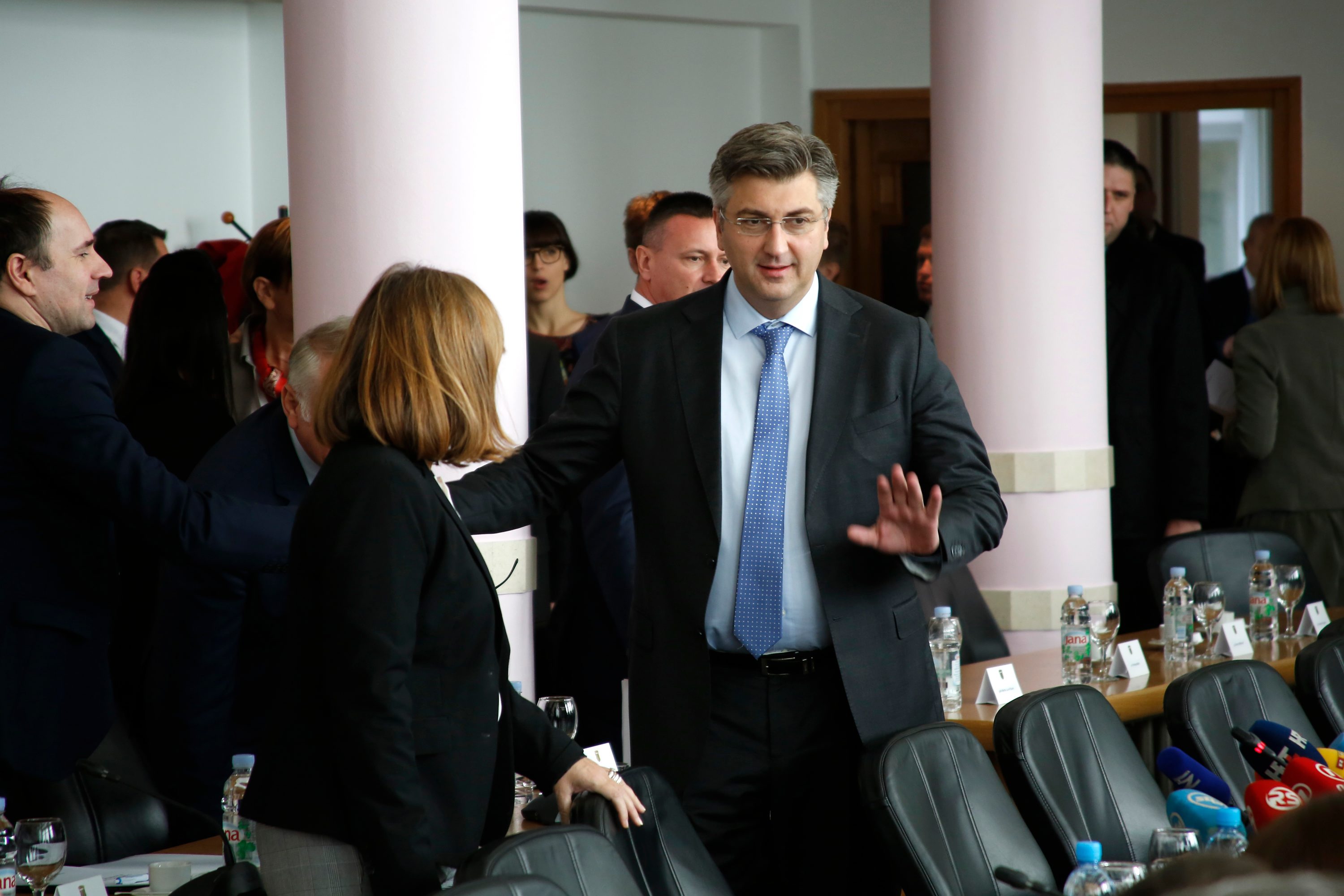 plenkovic_sjednica14-211117