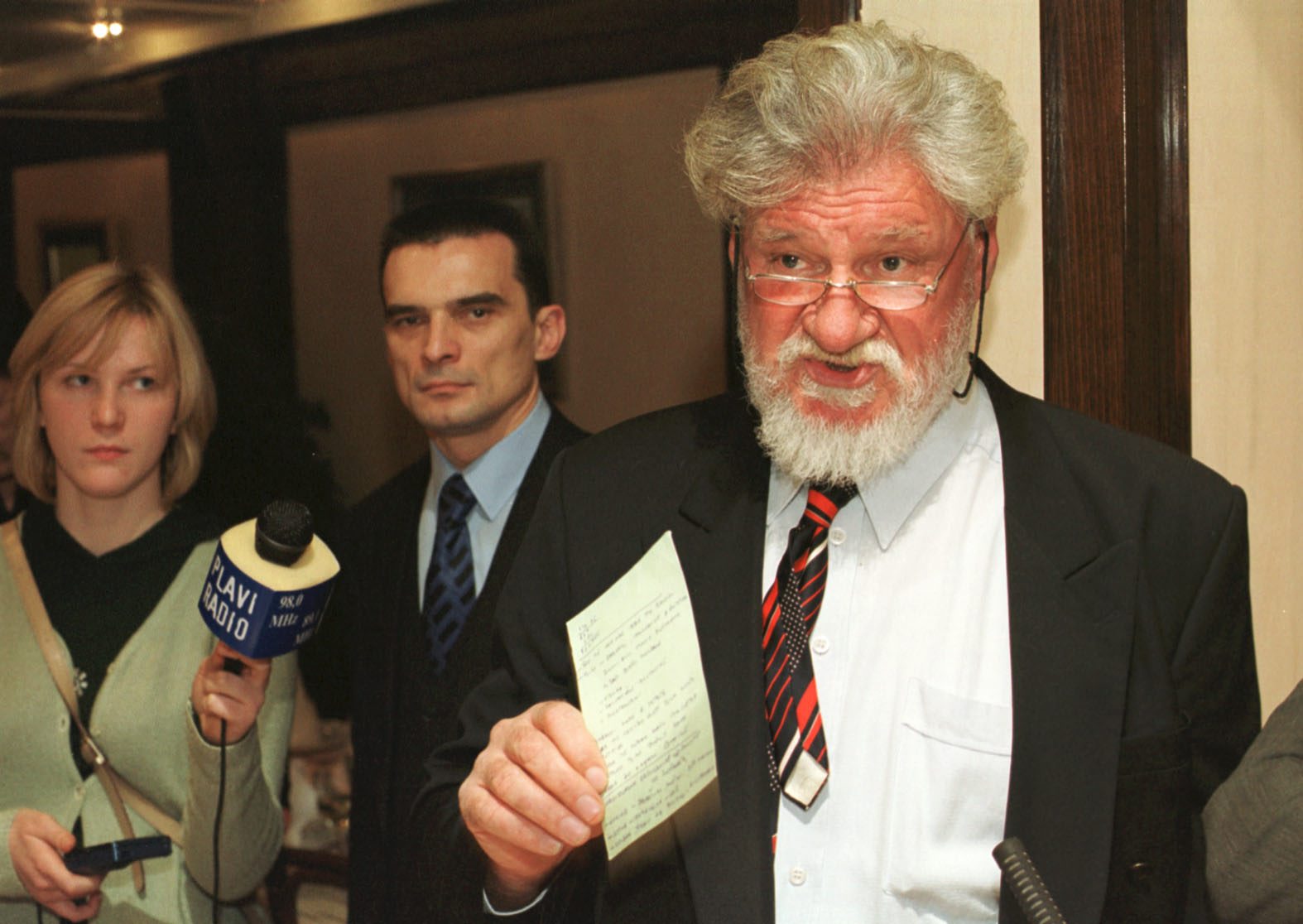 praljak2312-desk (1)