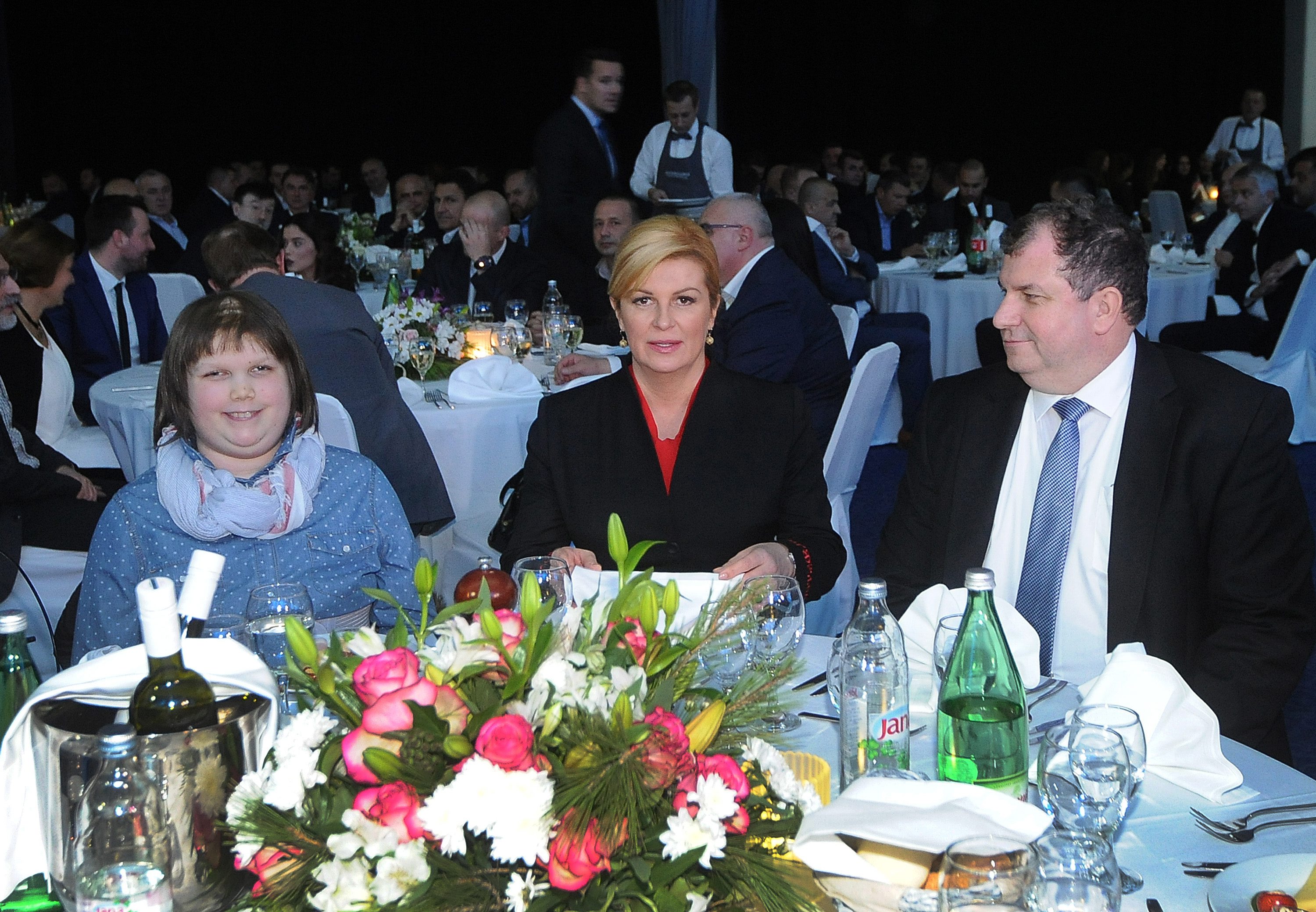 Na fotografiji: Ena Šarac, Kolinda Grabar Kitarović, Jakov Kitarović