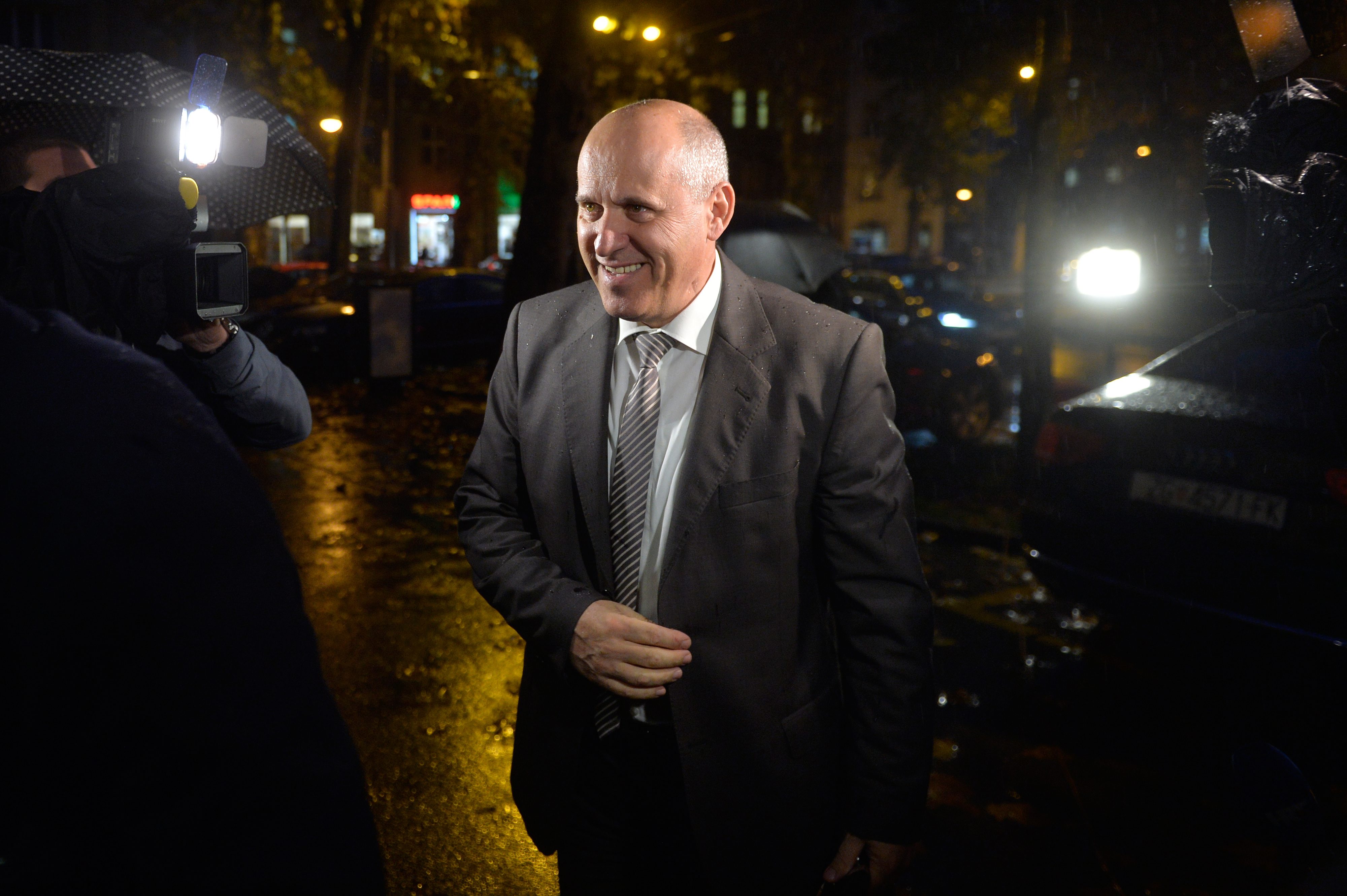 Branko Bačić dolazi na sjednicu Predsjedništva i Nacionalnog vijeća HDZ-a koja se održala u ponedjeljak