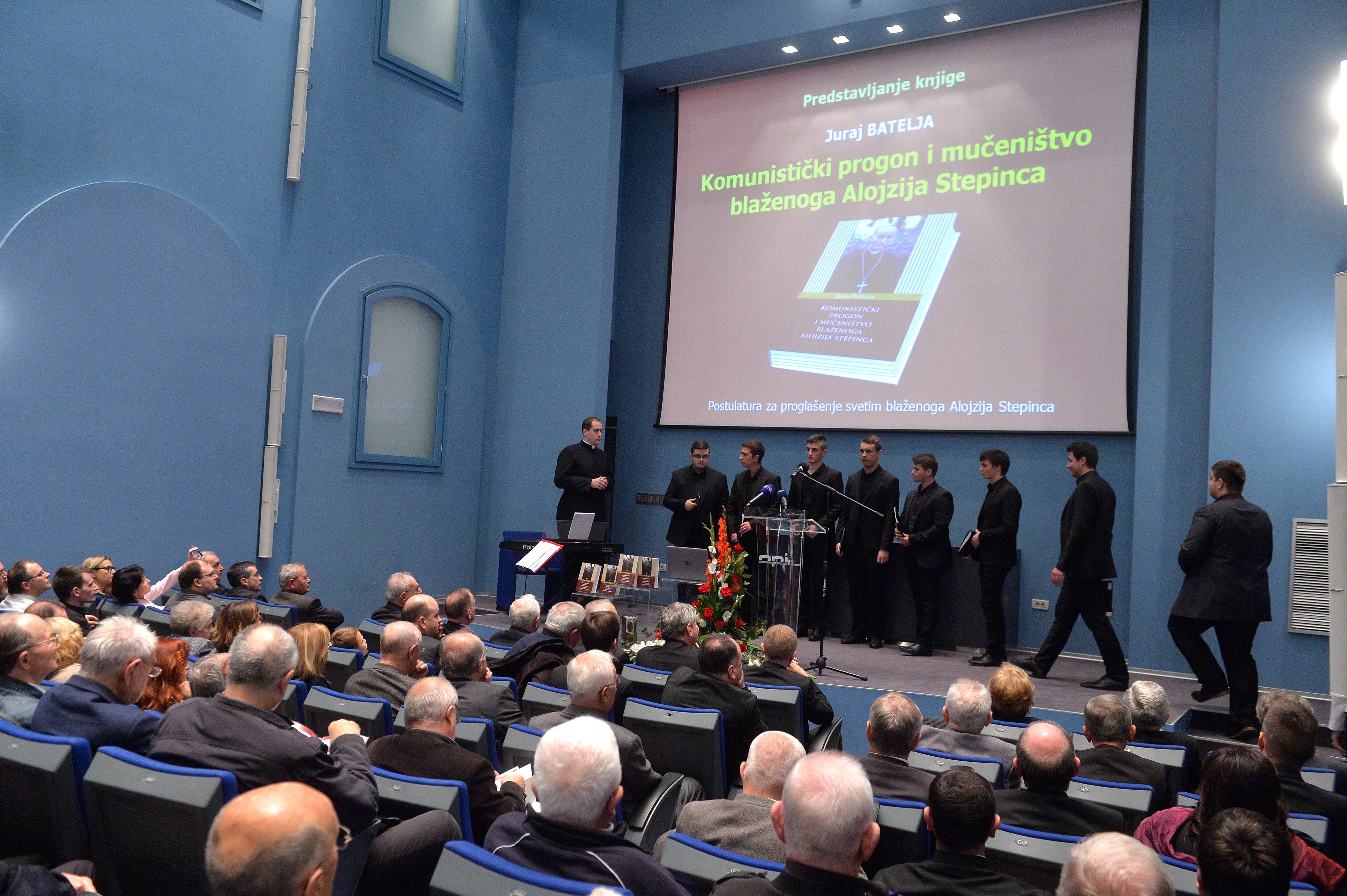 Nadbiskupijski pastoralni institut Dvorana Vijenac. Predstavljanje knjige Jurja Batelje 