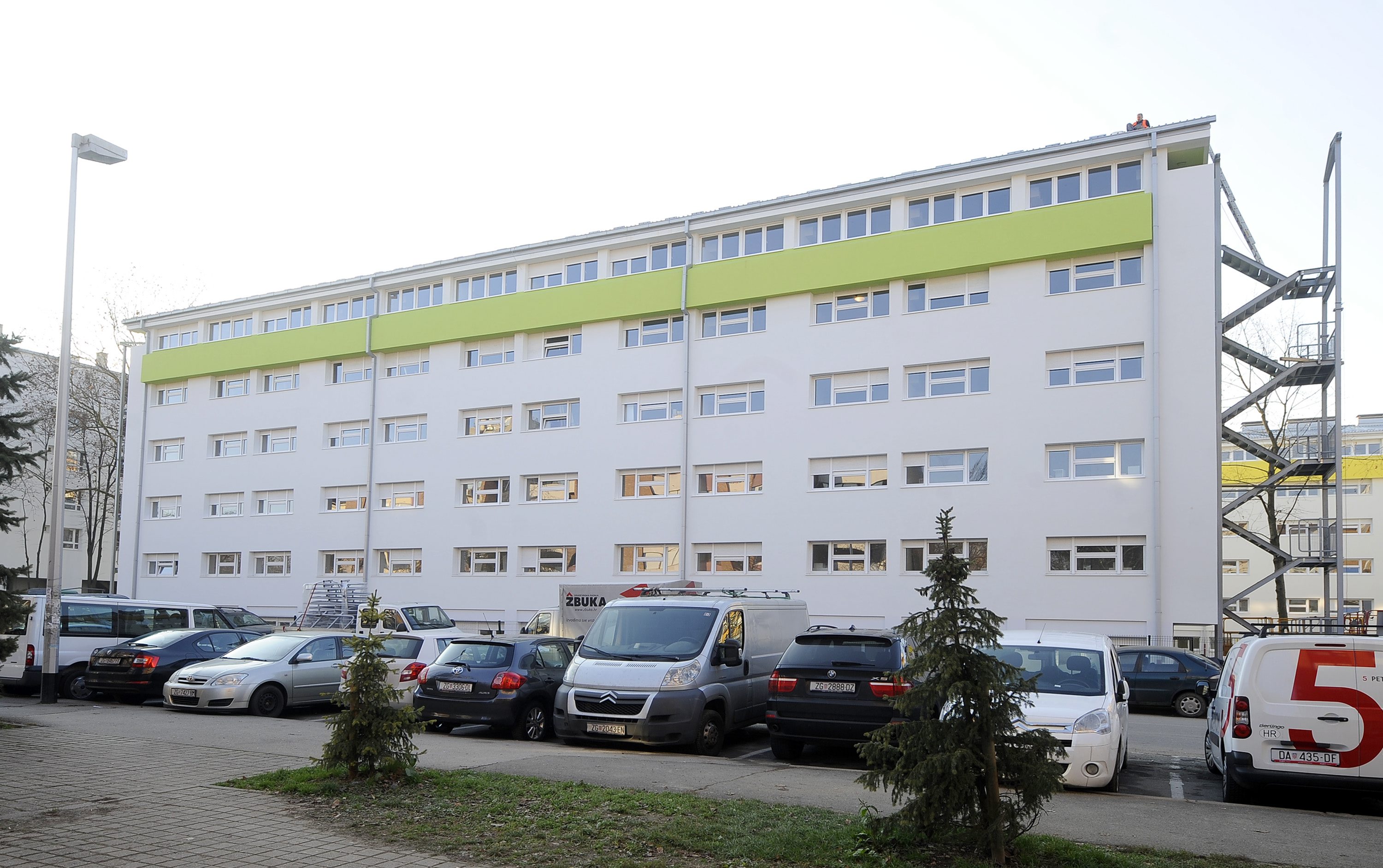 Studentski dom Cvjetno naselje