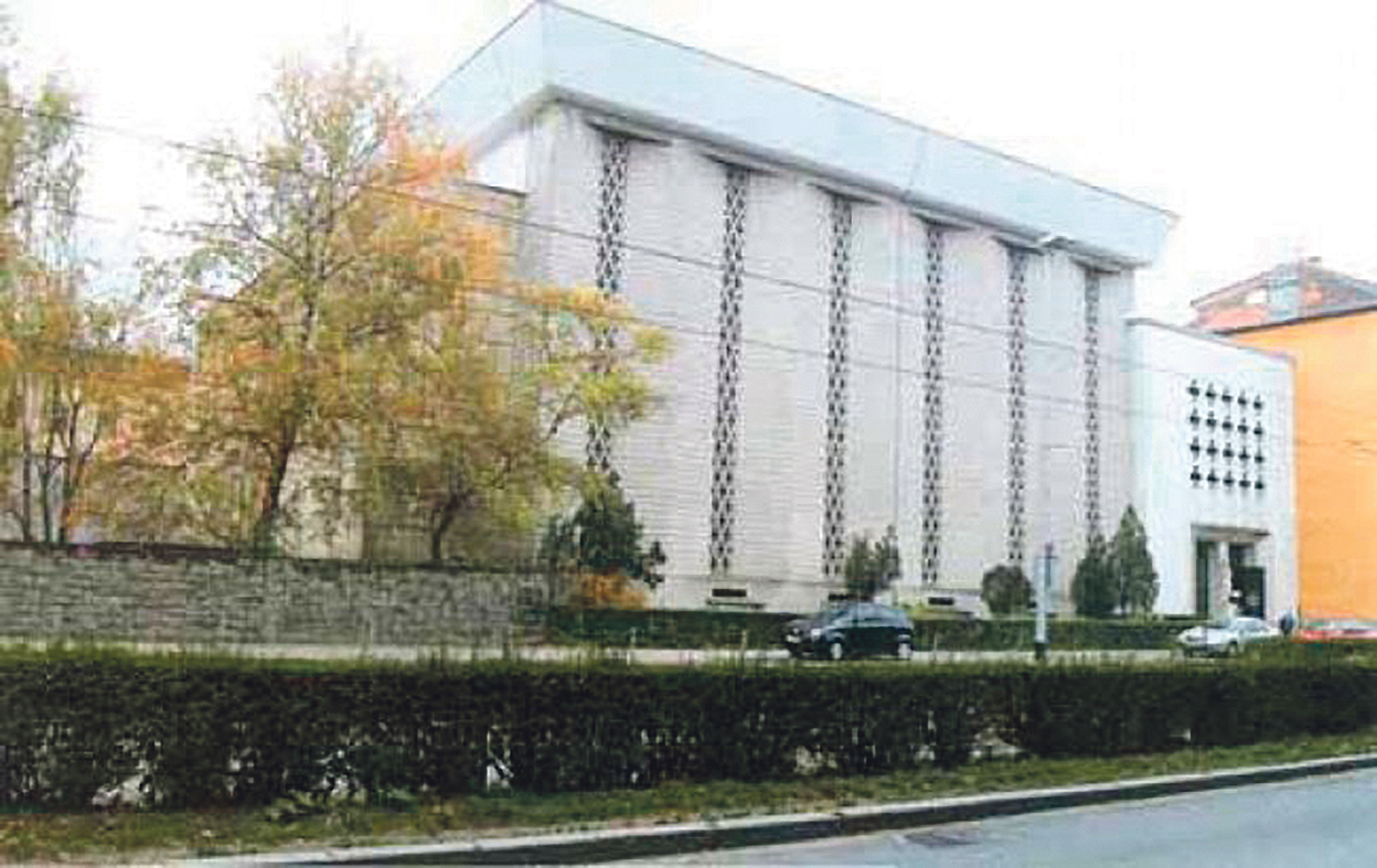 large-lurdska1-5417ea20a253